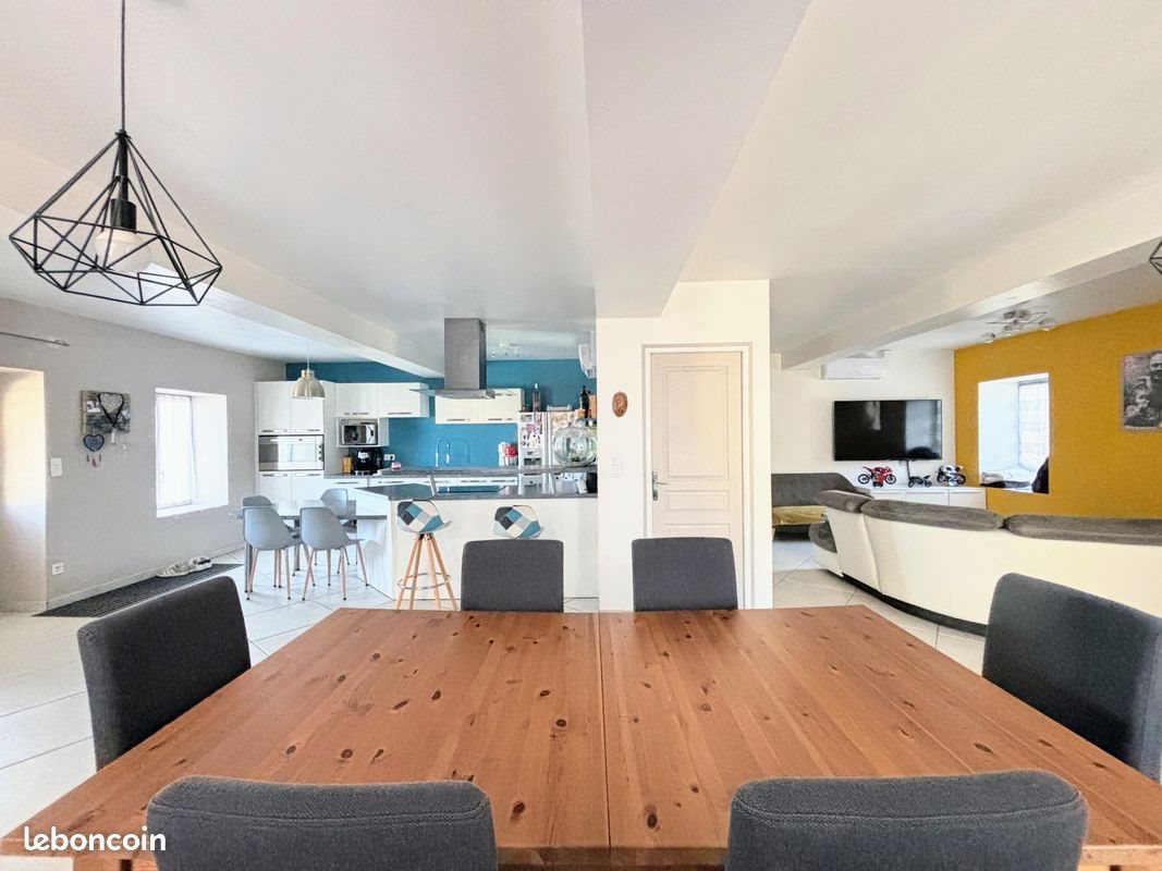 Maison à vendre, 137m², Odenas