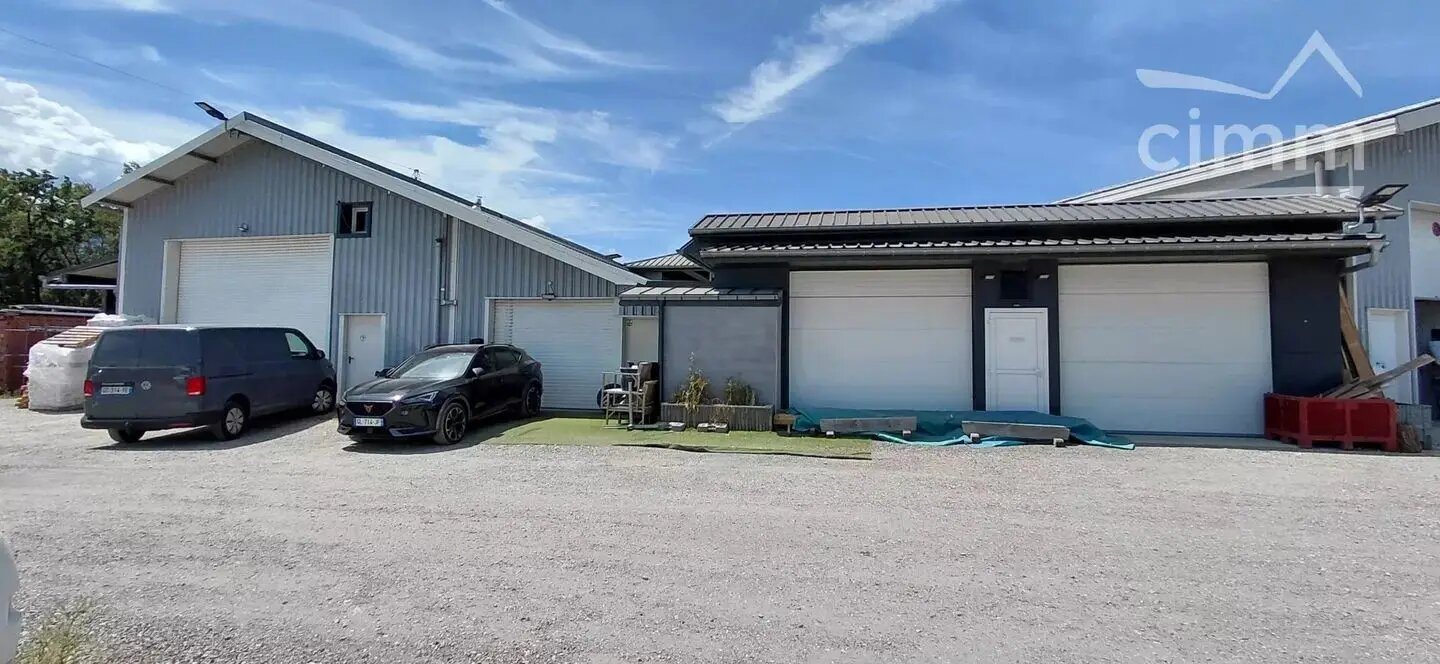 Appartement à vendre, 2086m², Saint-Jeoire-Prieuré