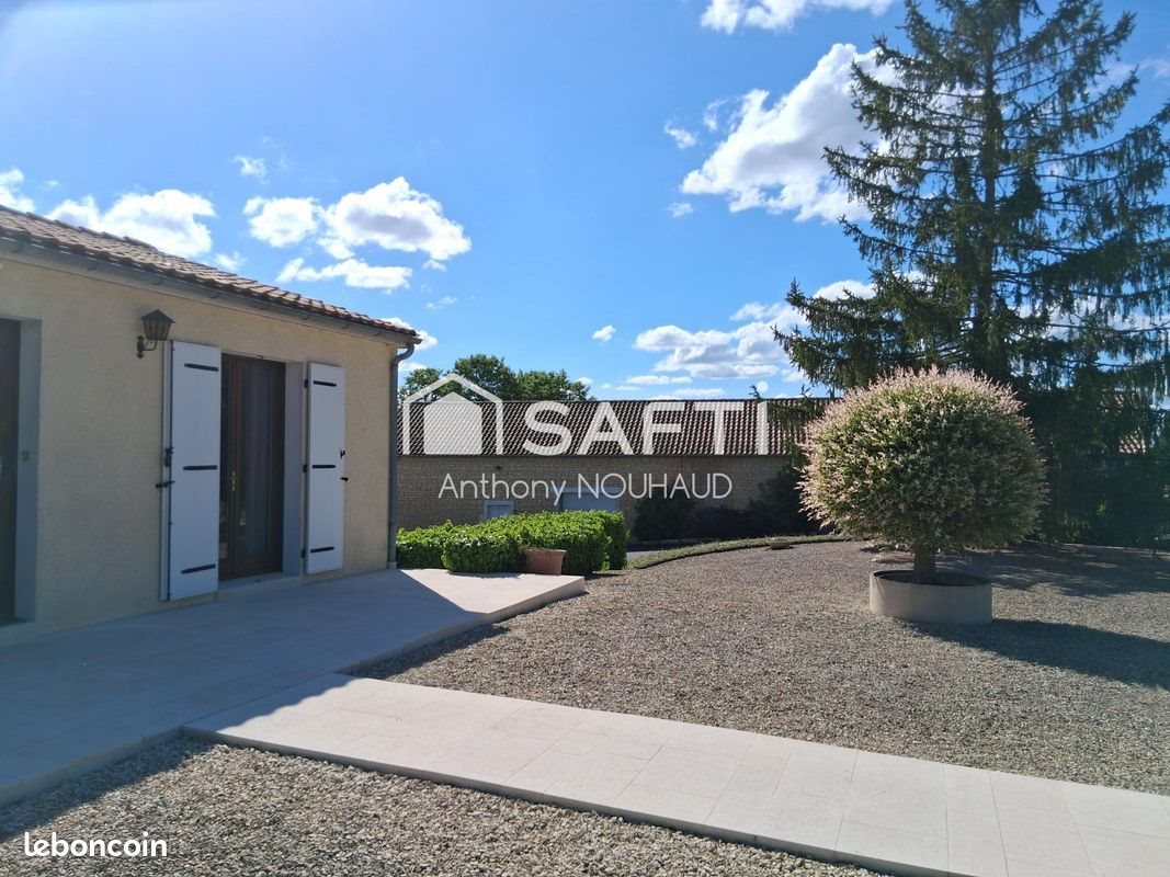 Maison à vendre, 170m², Arthenac