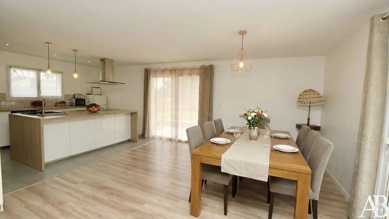 Maison à vendre, 100m², Saint-Christoly-de-Blaye
