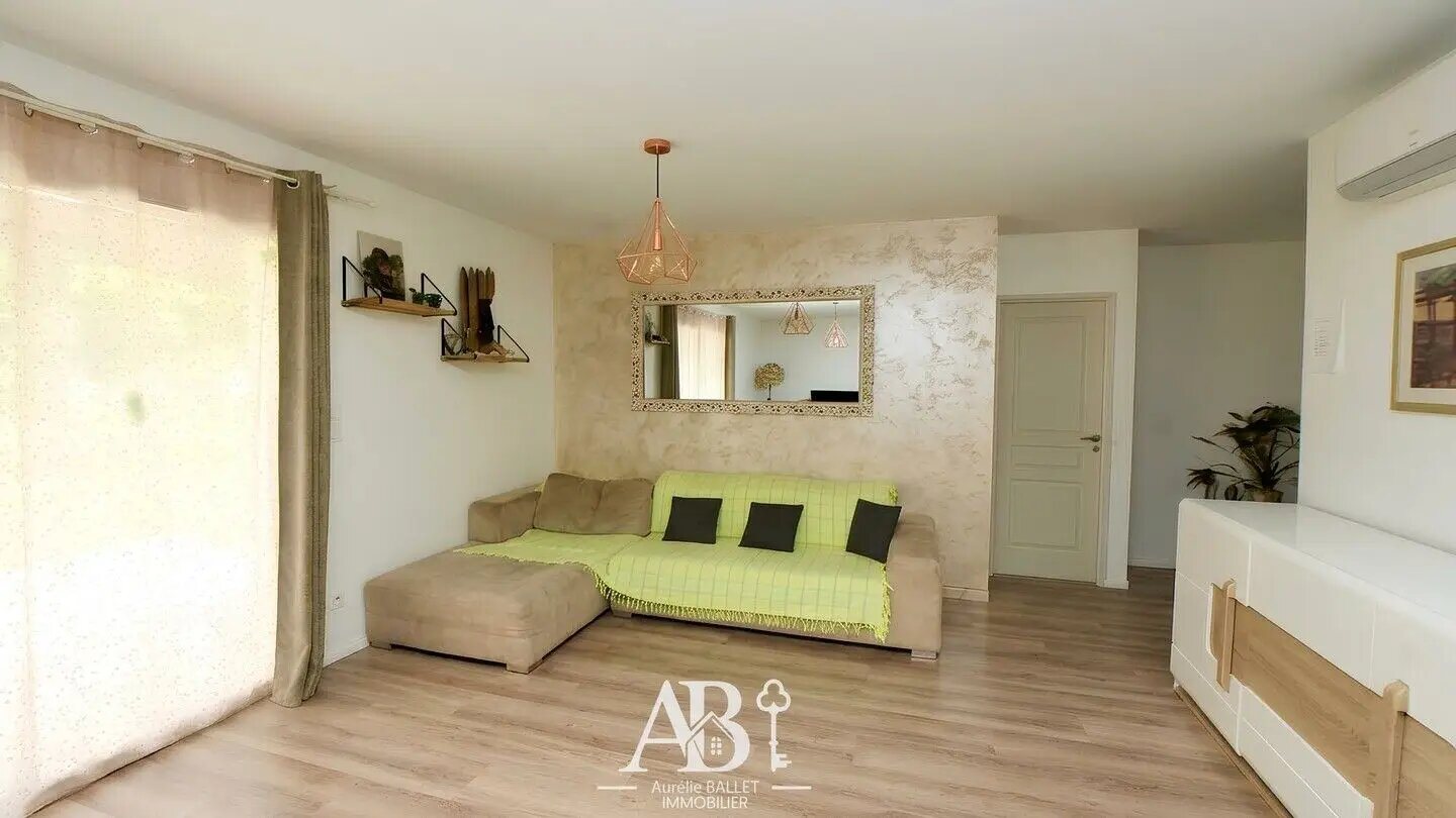 Maison à vendre, 100m², Saint-Christoly-de-Blaye