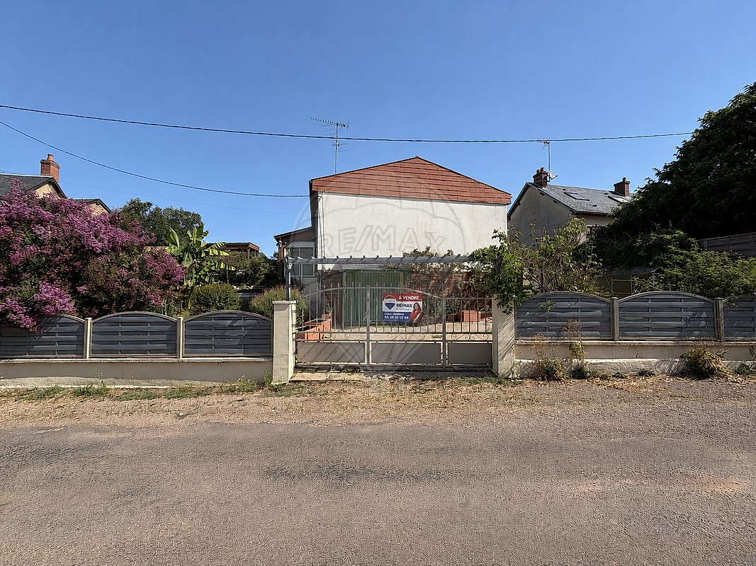 Maison à vendre, 69m², Prémery
