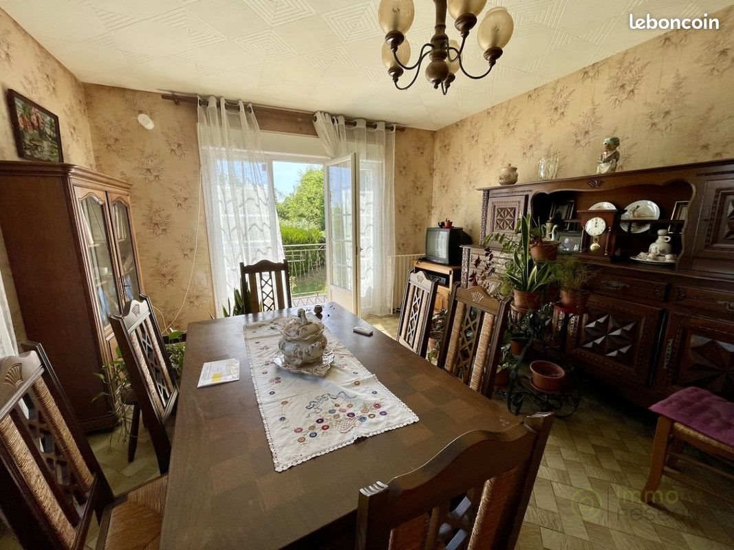Maison à vendre, 106m², Méasnes