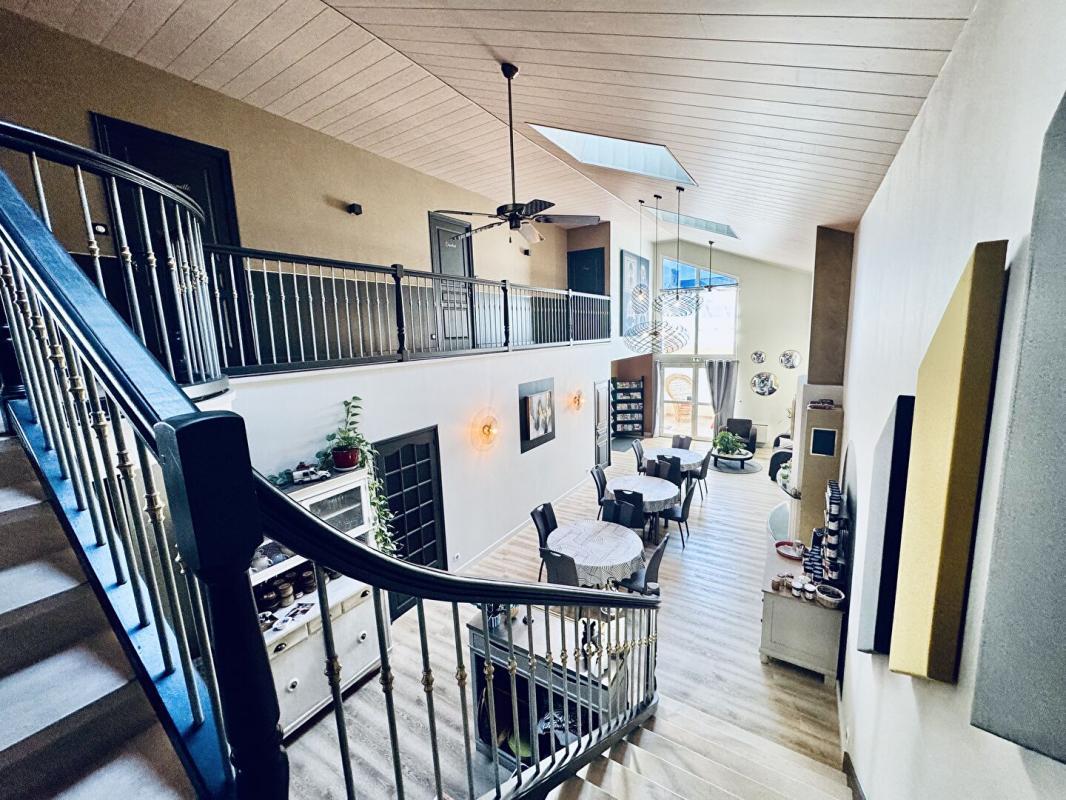 Maison à vendre, 380m², Chemillé-en-Anjou