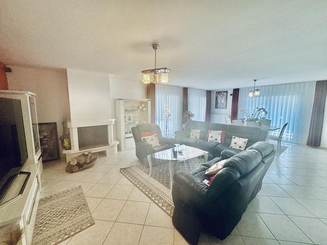 Maison à vendre, 198m², Mortagne-sur-Sèvre