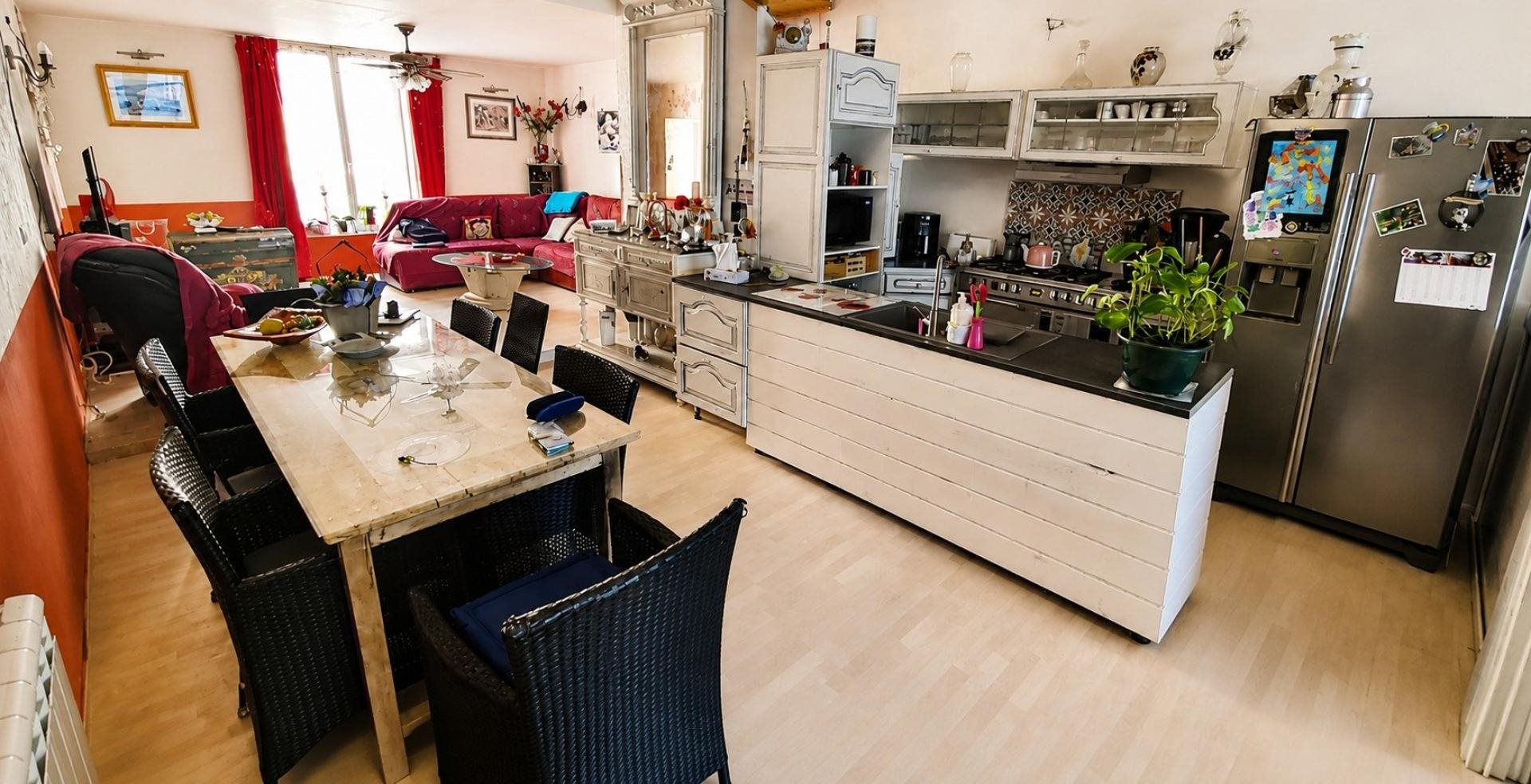 Maison à vendre, 174m², Coursan