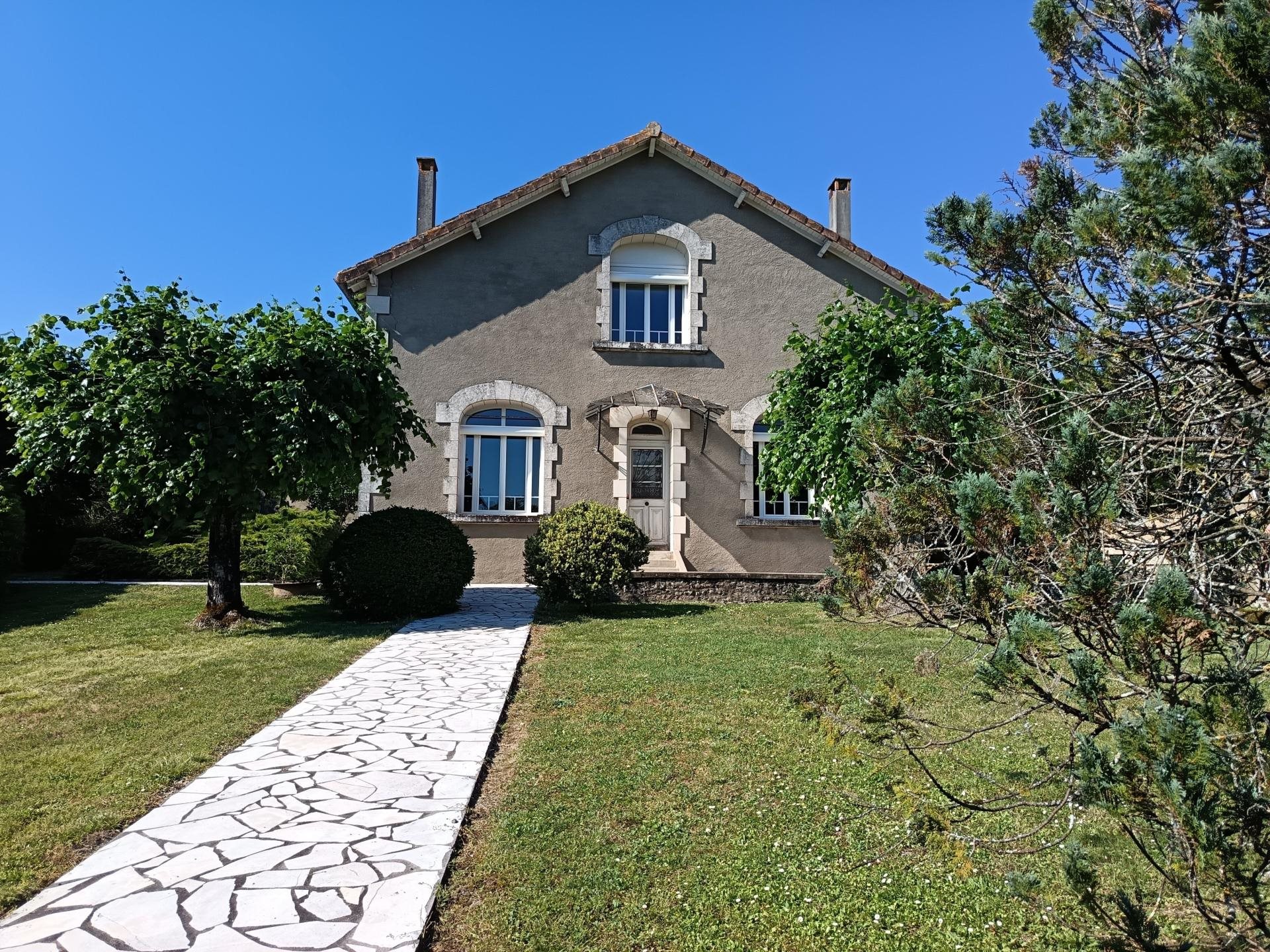 Maison à vendre, 153m², Dompierre-sur-Charente