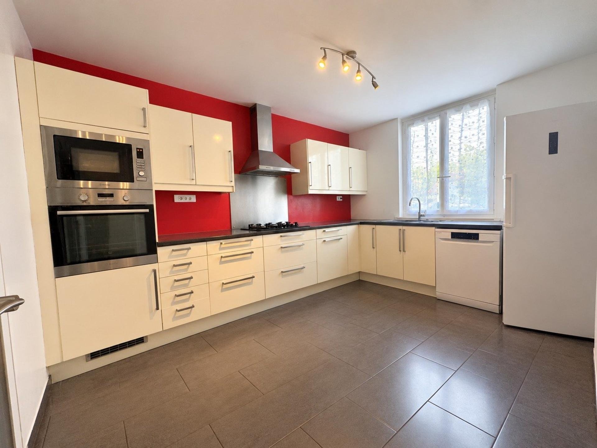 Maison à vendre, 121m², Poitiers