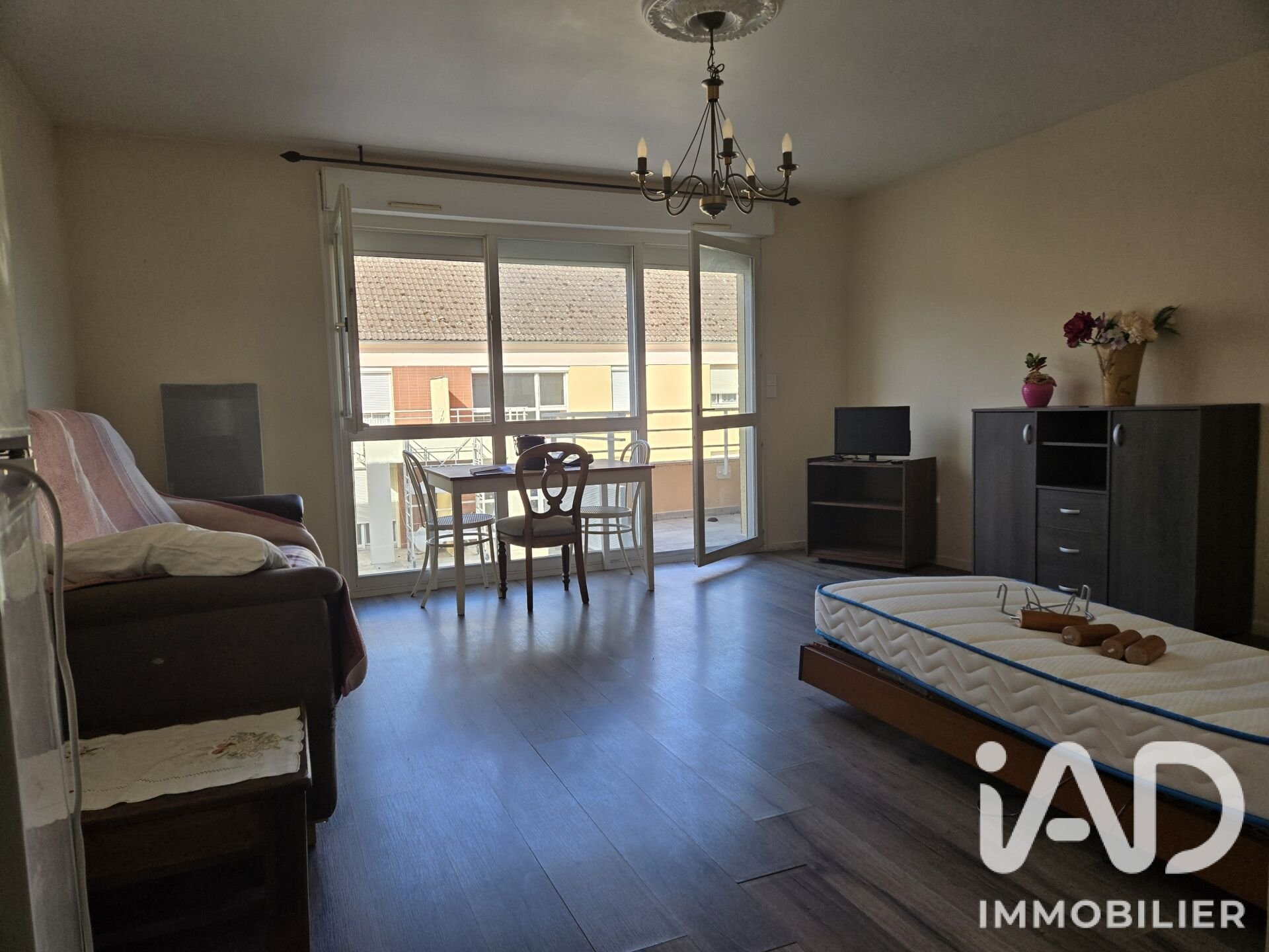 Appartement à vendre, 32m², Thorigny-sur-Oreuse