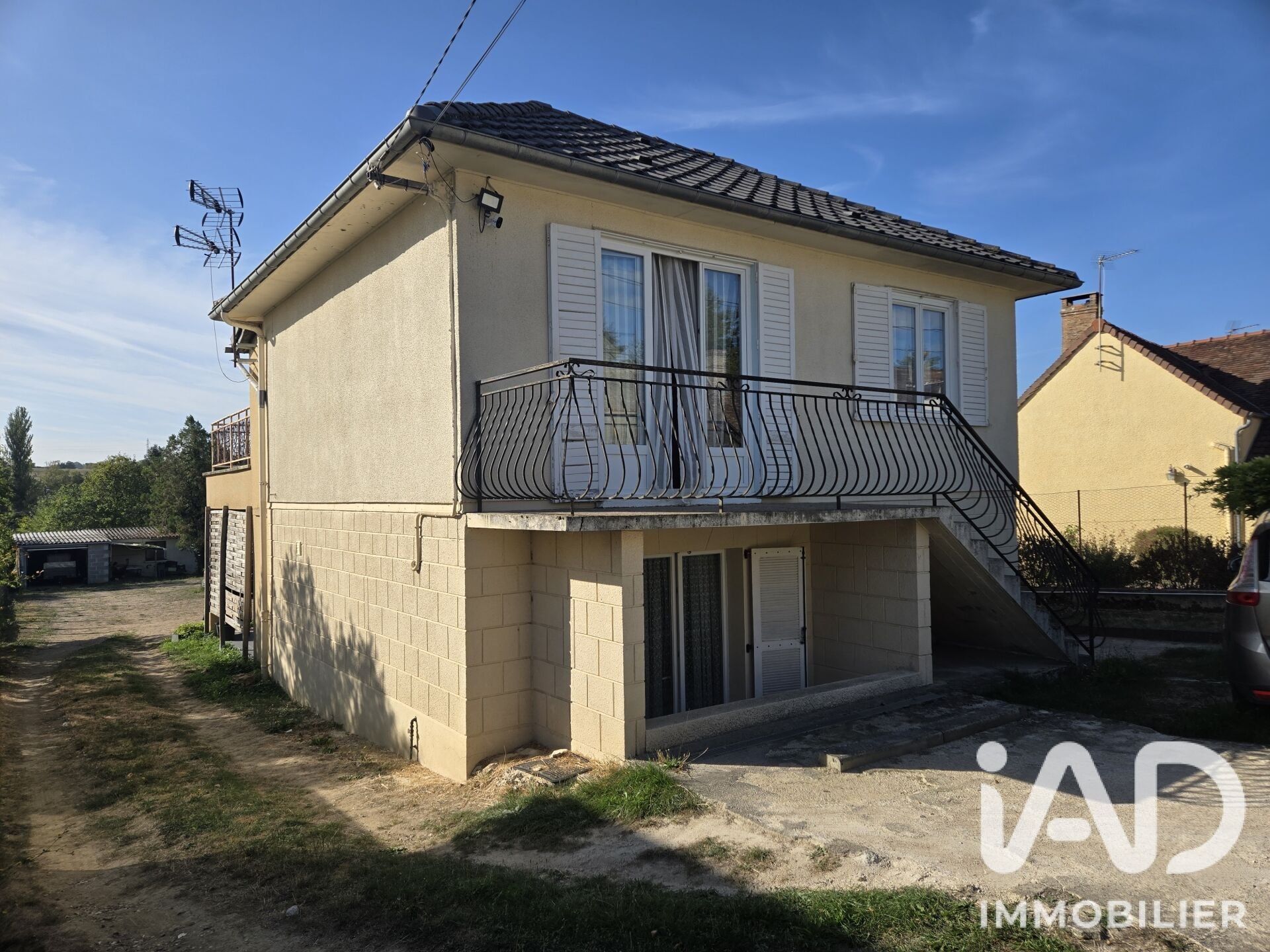 Maison à vendre, 120m², Courtois-sur-Yonne