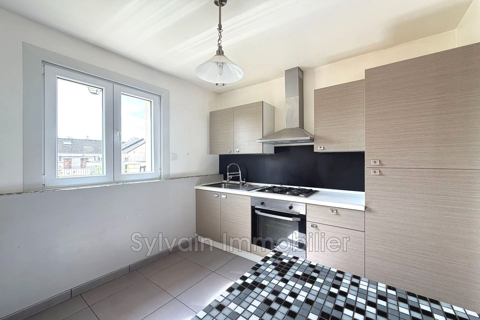 Maison à vendre, 119m², Marseille-en-Beauvaisis