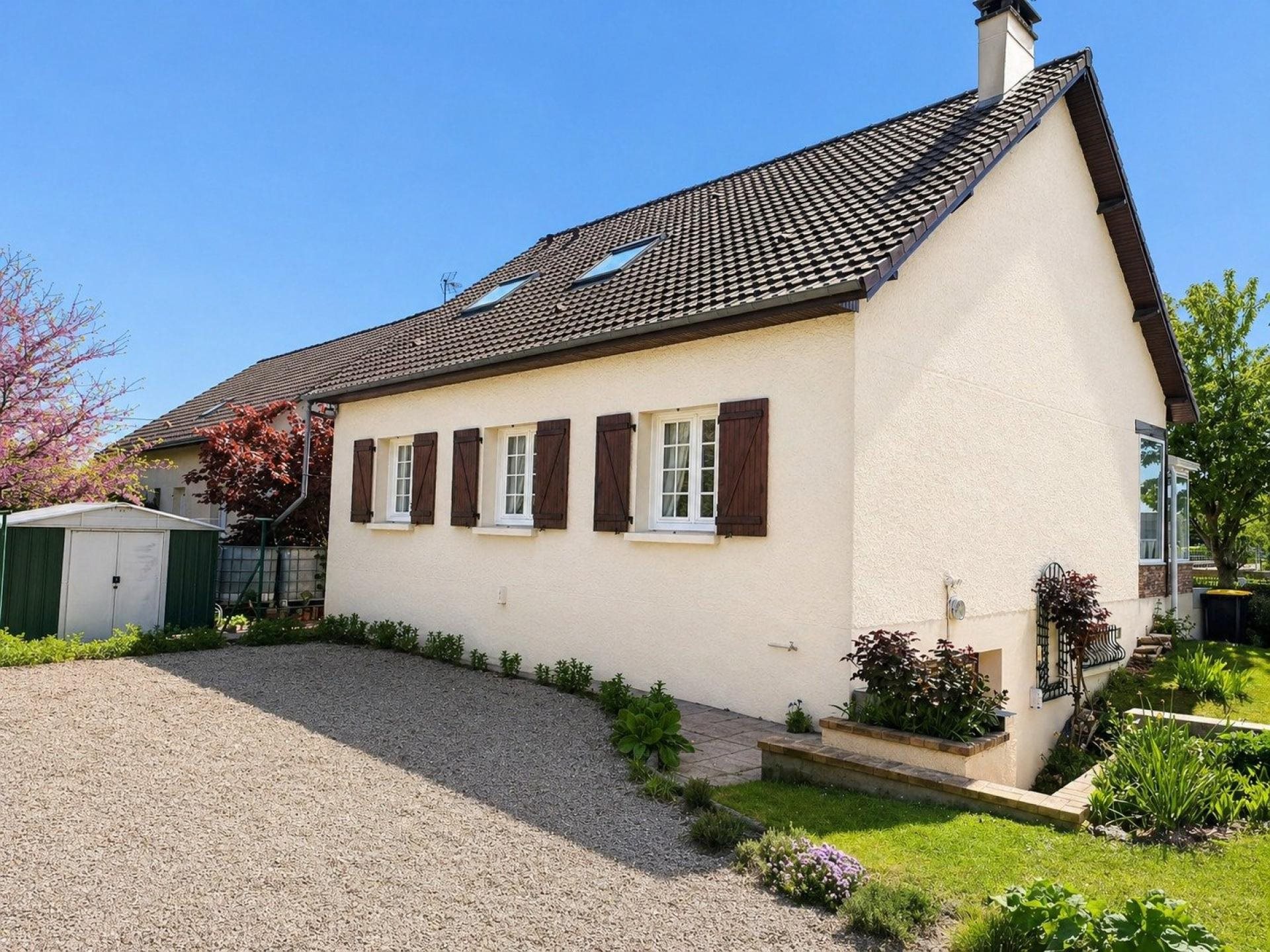 Maison à vendre, 158m², Le Châtelet-sur-Retourne
