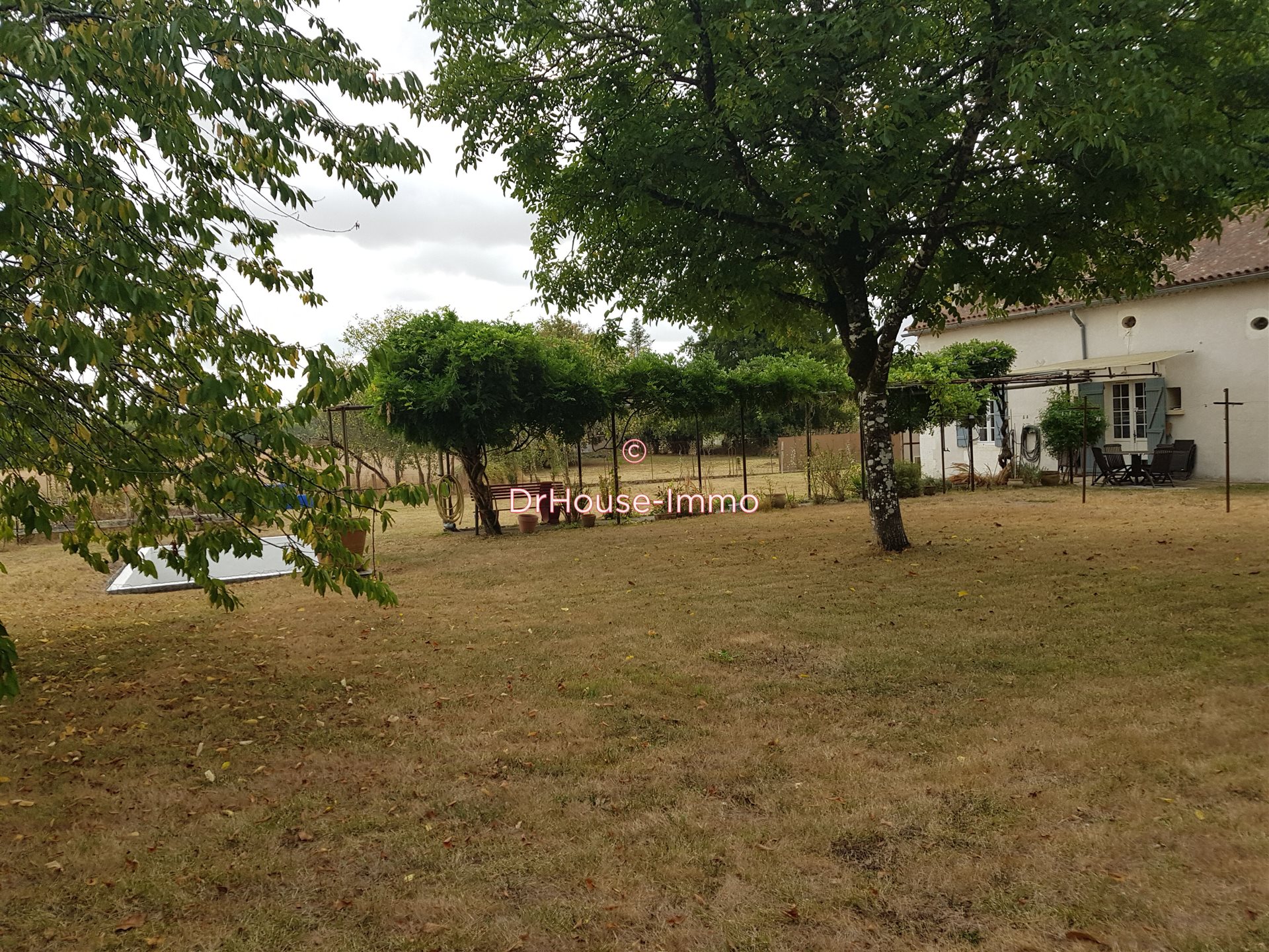 Maison à vendre, 150m², Petit-Bersac