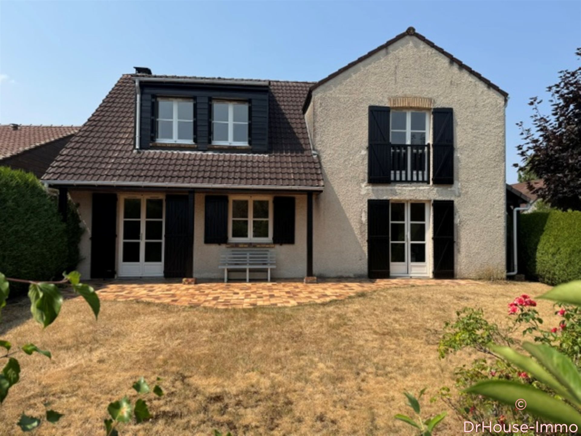 Maison à vendre, 140m², Cernay-la-Ville