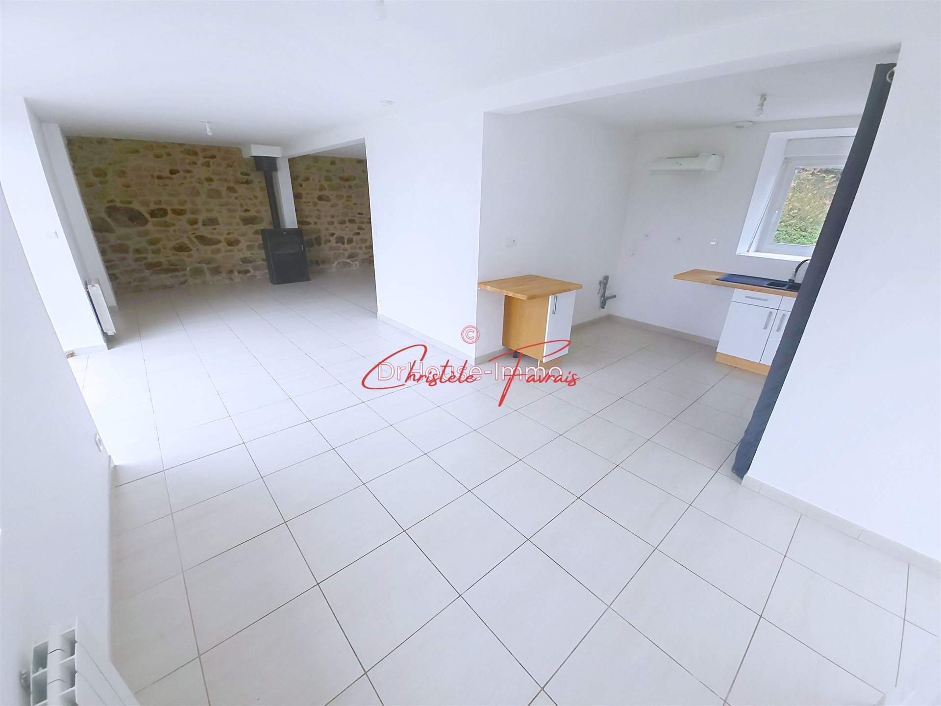Maison à vendre, 91m², Lécousse