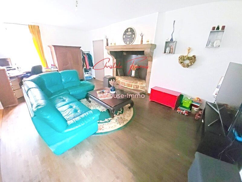 Maison à vendre, 139m², Saint-Georges-de-Reintembault