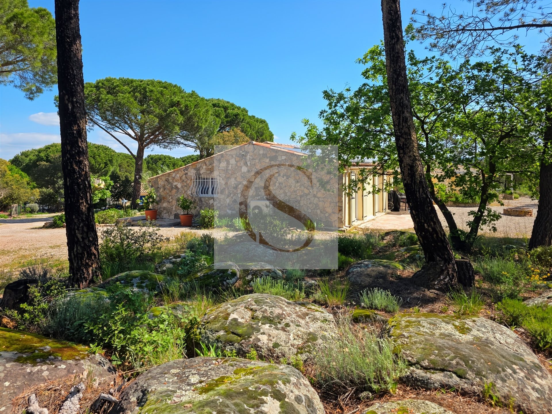 Maison à vendre, 247m², Vidauban