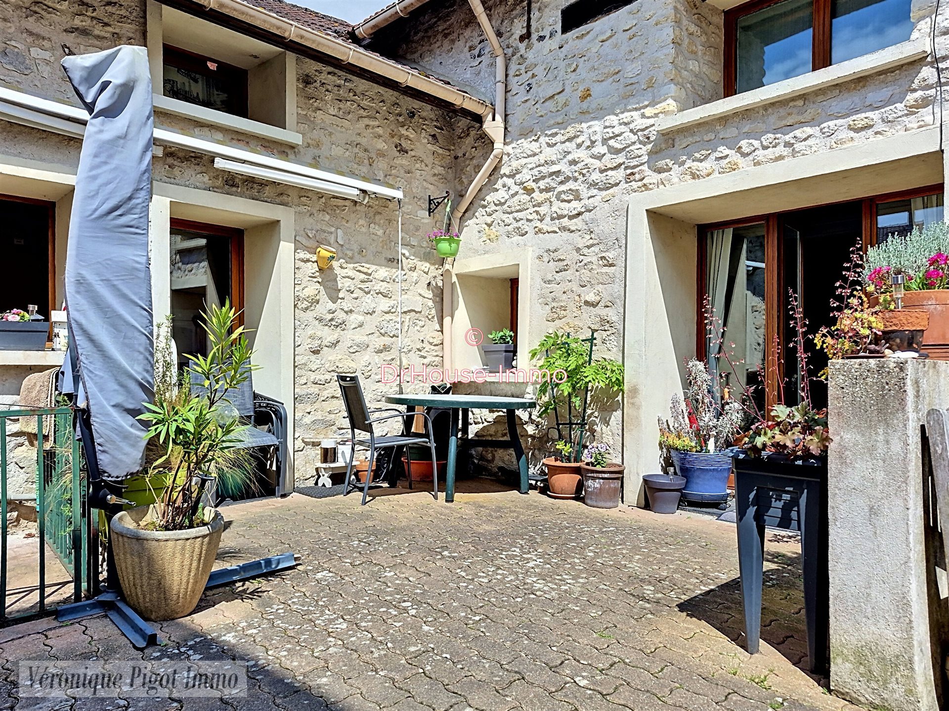 Maison à vendre, 105m², Beynes