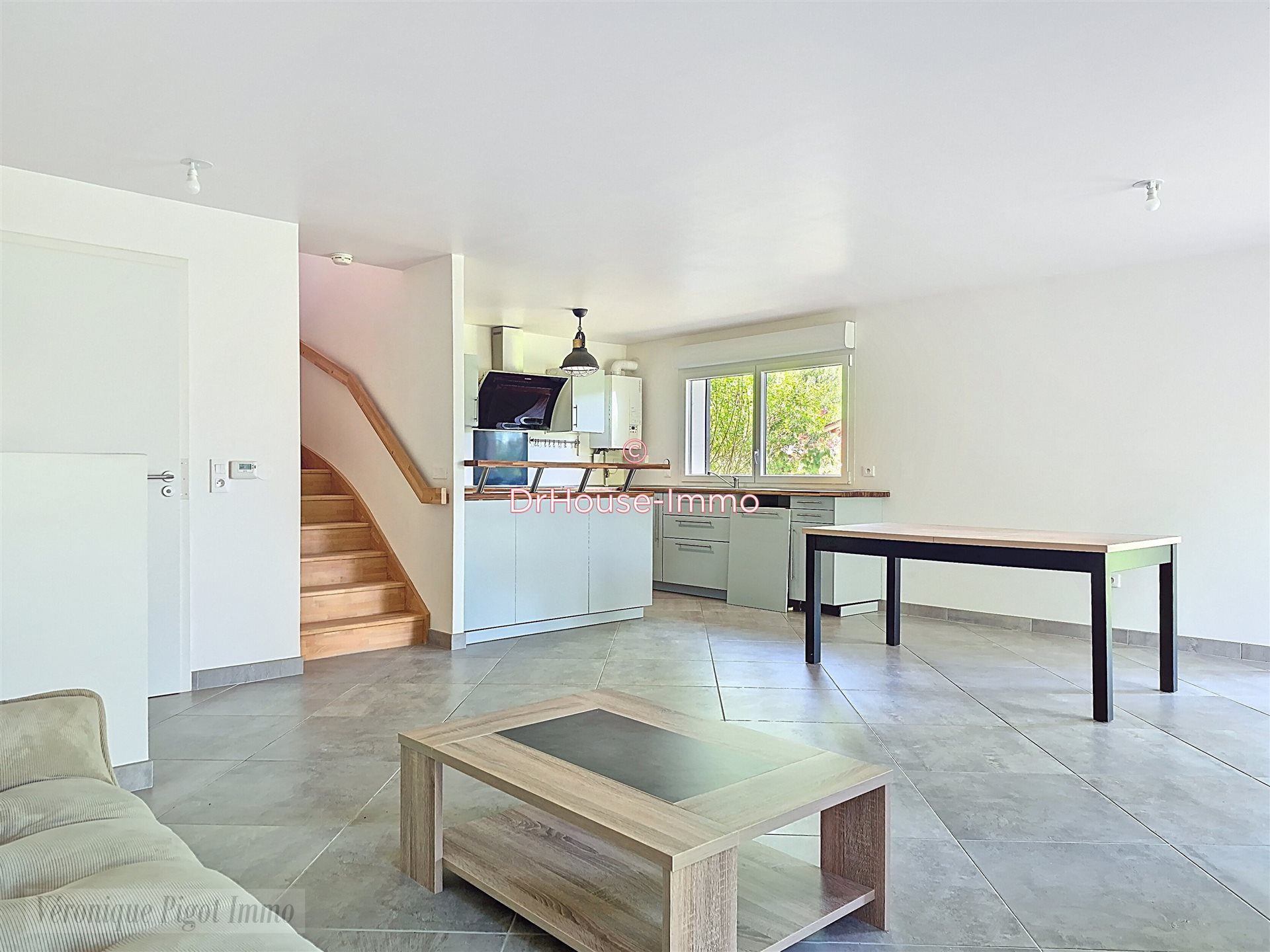 Appartement à vendre, 85m², Saint-Rémy-l'Honoré
