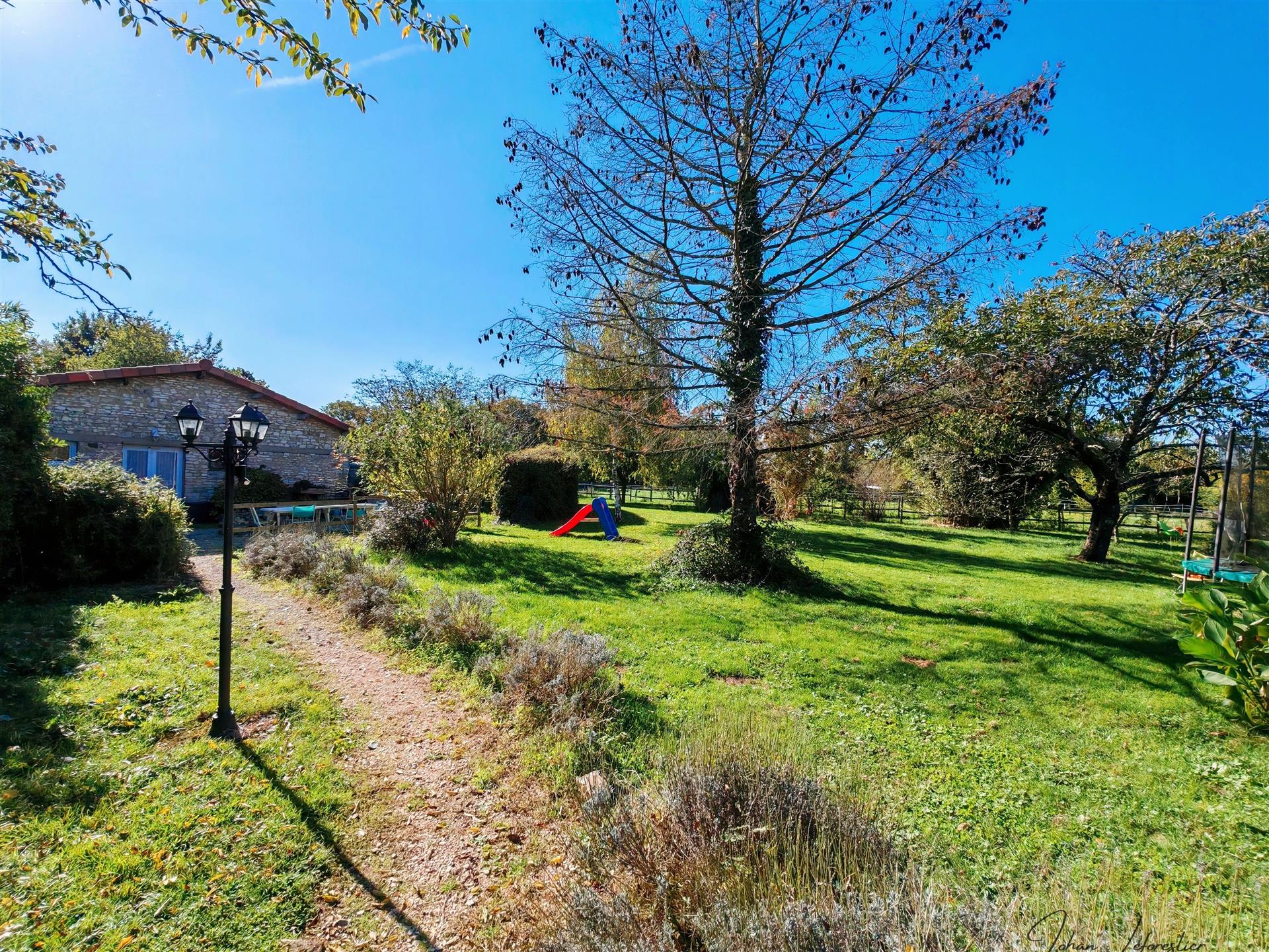 Maison à vendre, 111m², Saint-Martin-l'Ars