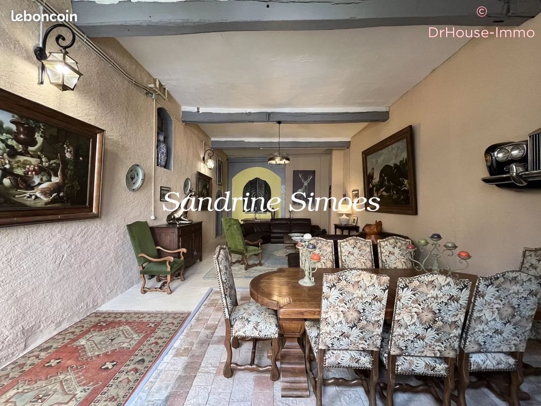 Maison à vendre, 242m², Montmorillon