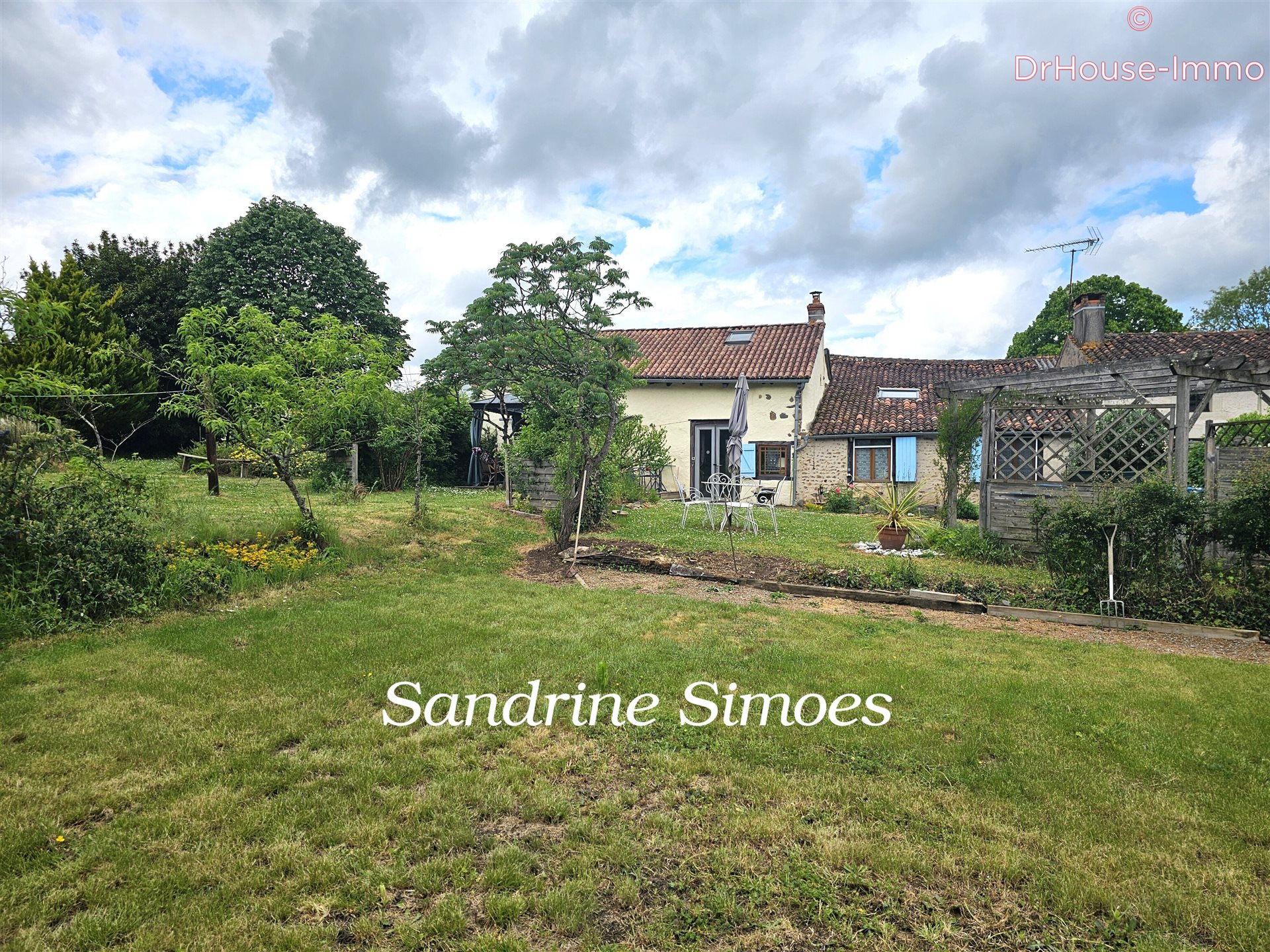 Maison à vendre, 196m², Adriers
