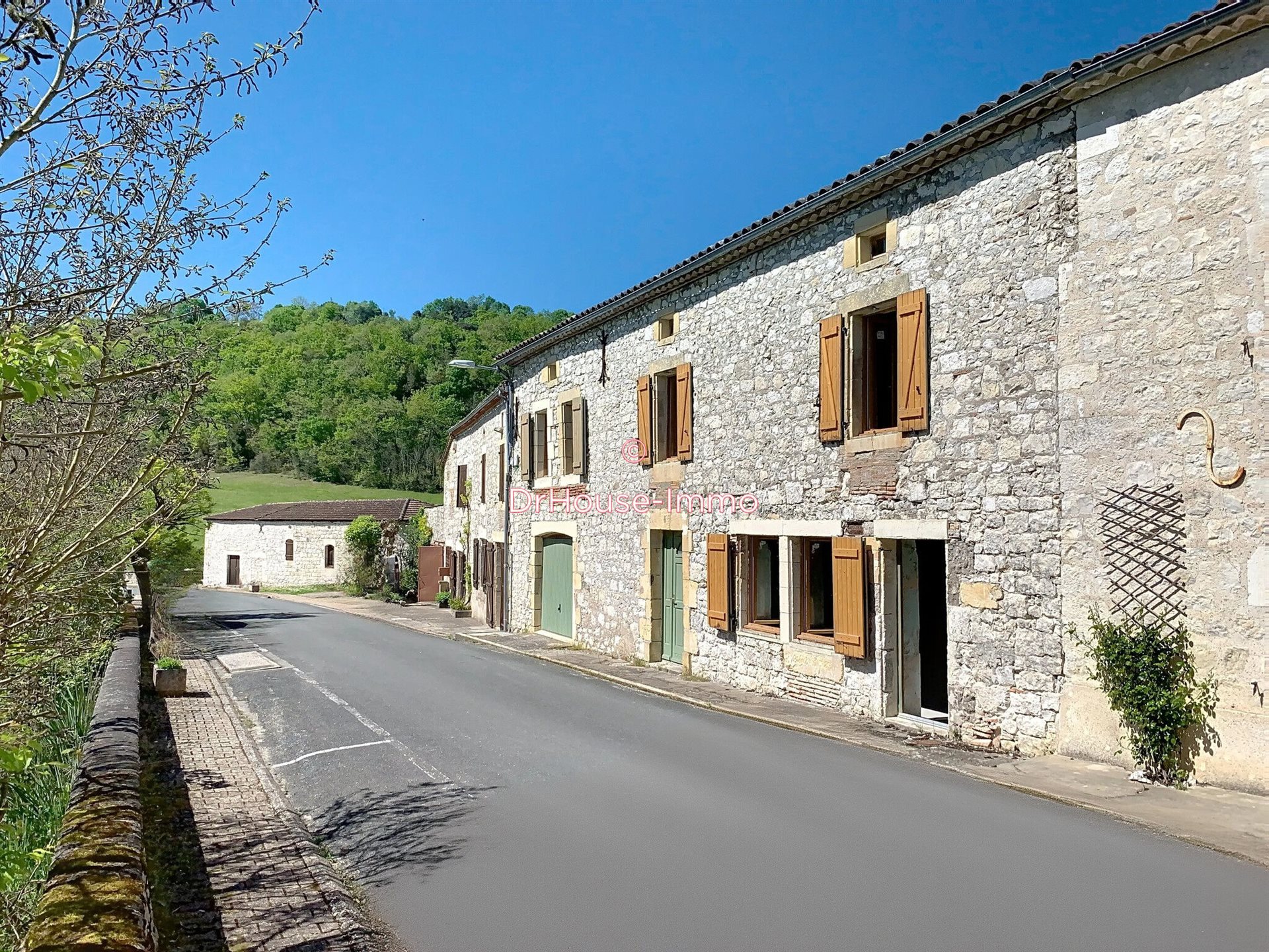 Maison à vendre, 240m², Anthé