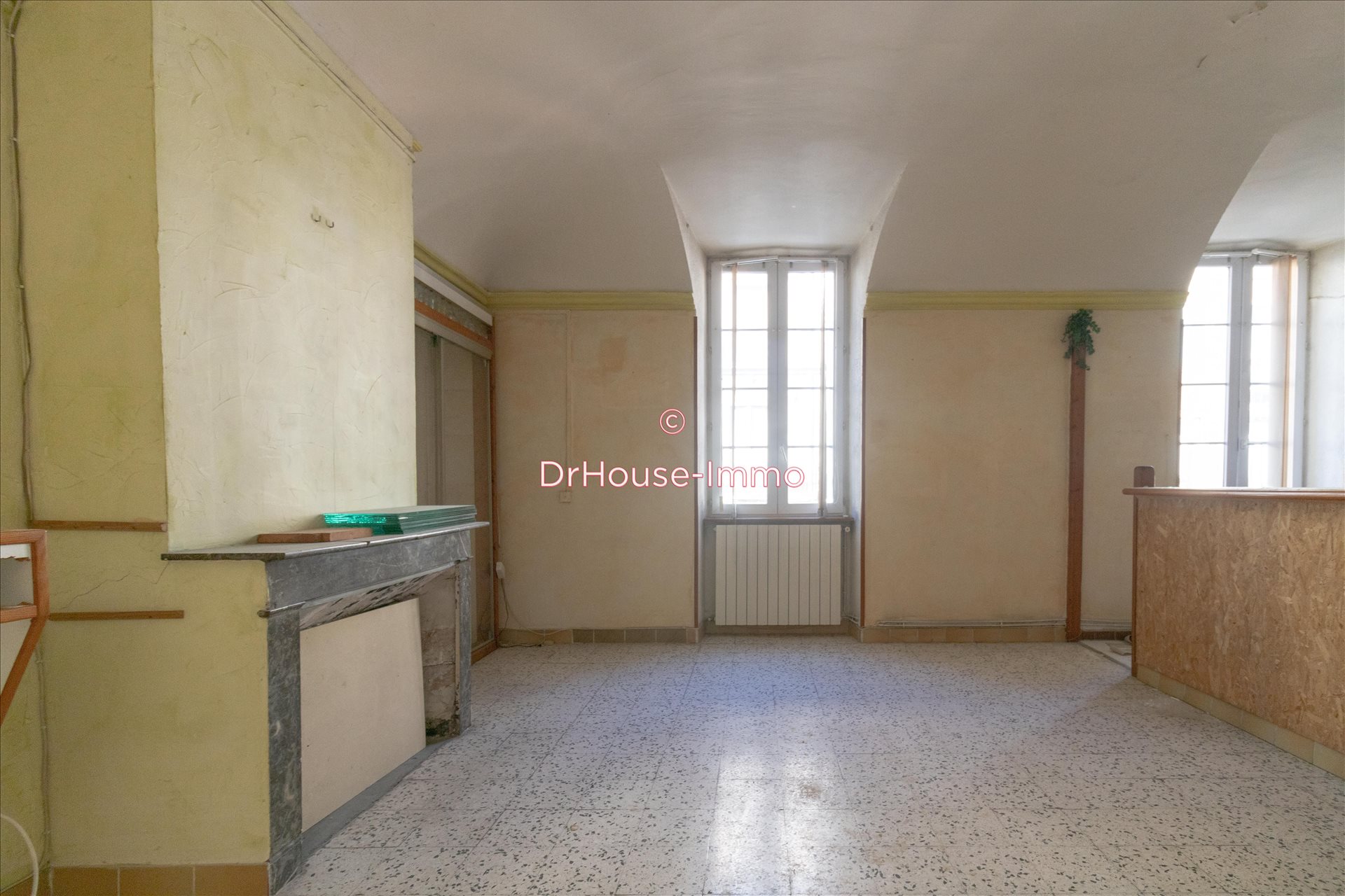 Maison à vendre, 450m², Saint-Ambroix