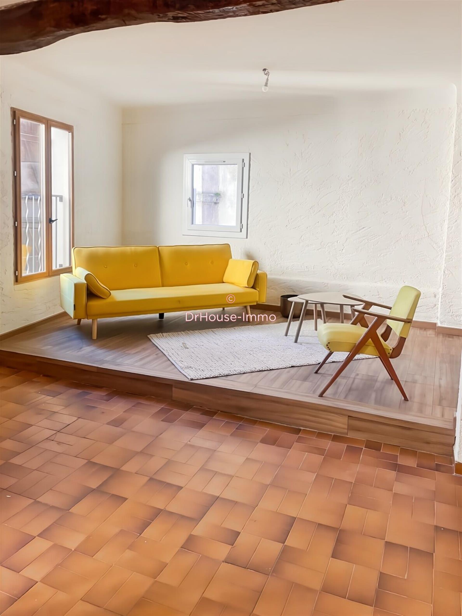 Appartement à vendre, 68m², Cotignac