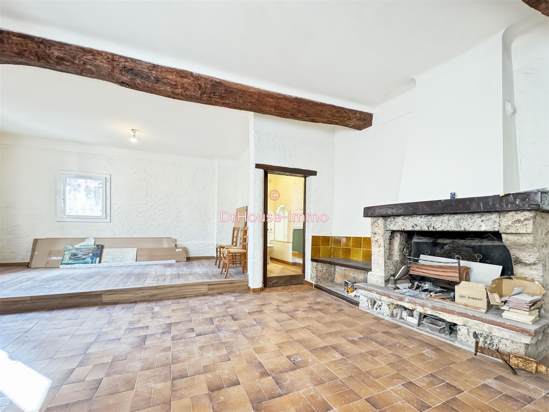 Appartement à vendre, 68m², Cotignac