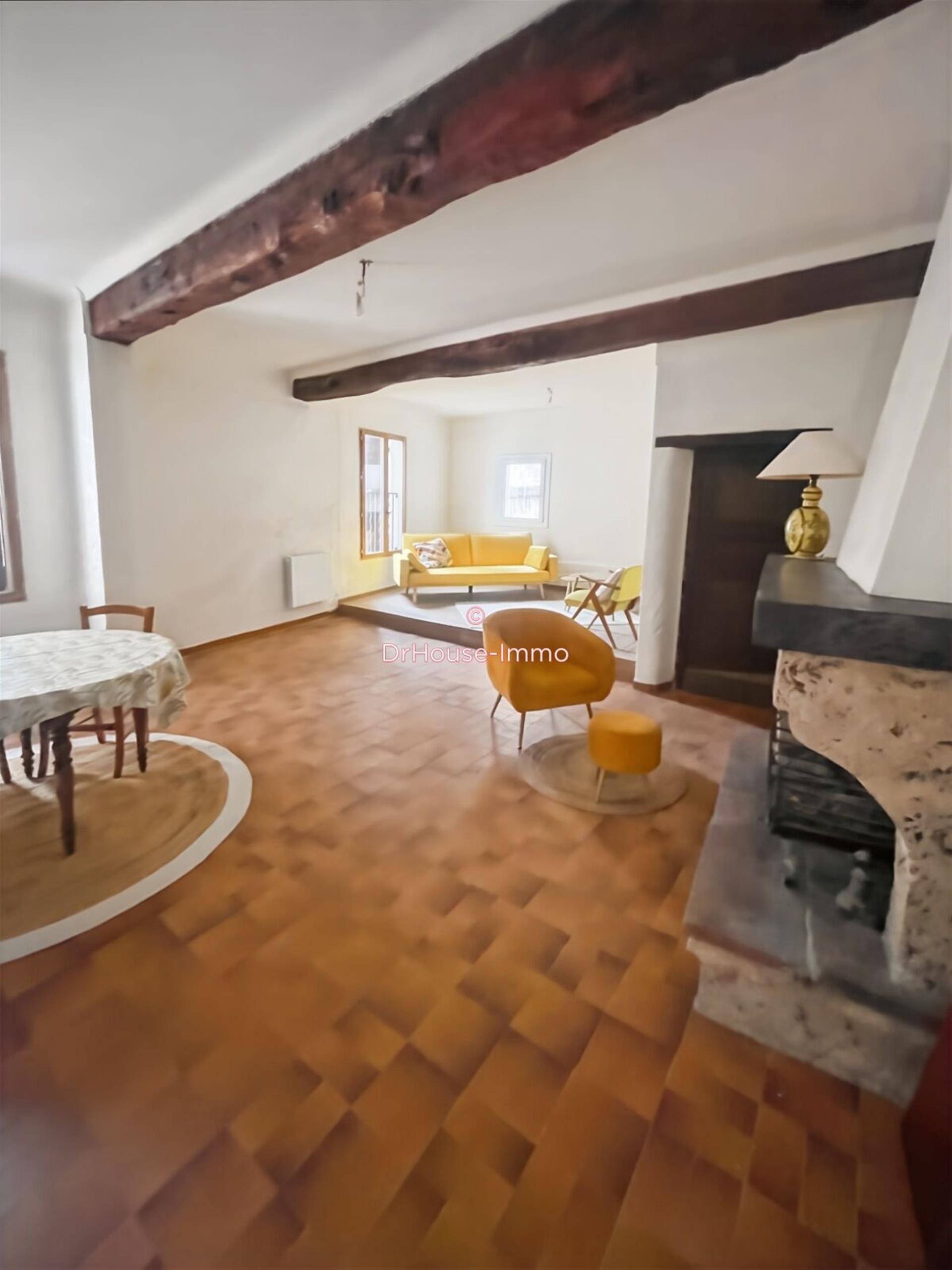 Appartement à vendre, 68m², Cotignac