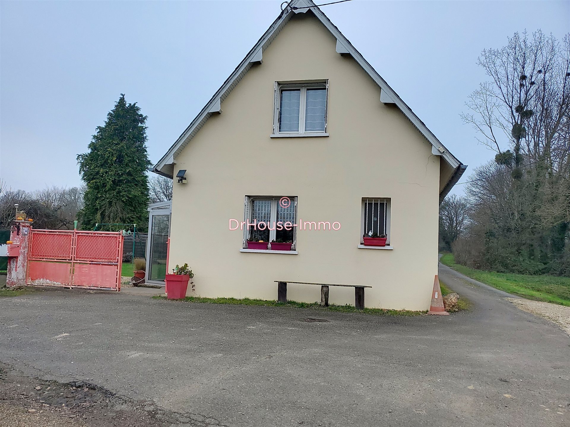 Maison à vendre, 93m², Montigny-le-Chartif