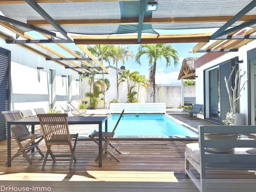 Maison 4 pièces 130 m² · à Saint-Pierre · 130 m² · 495 000 €
