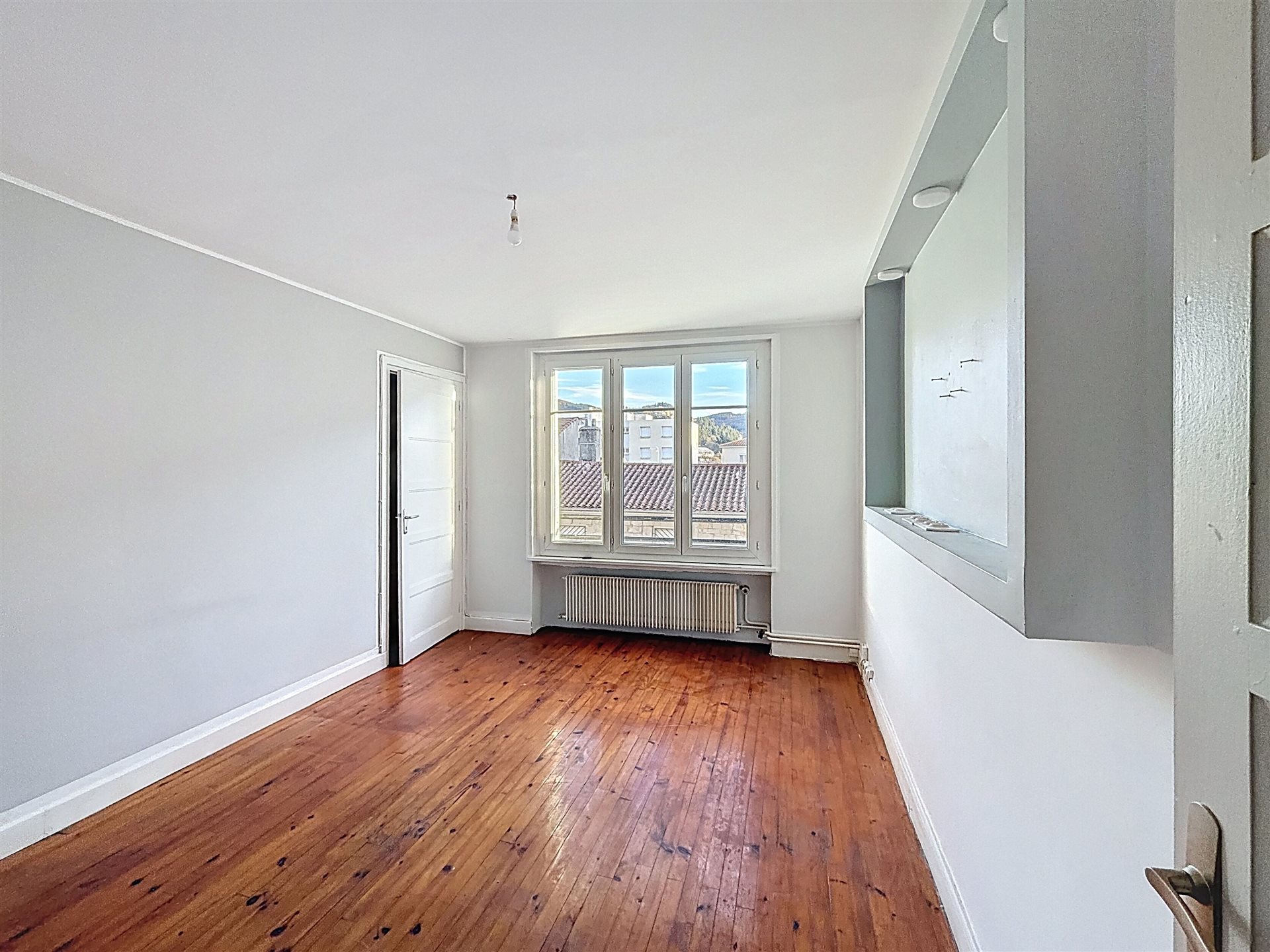Appartement à vendre, 46m², Le Chambon-Feugerolles