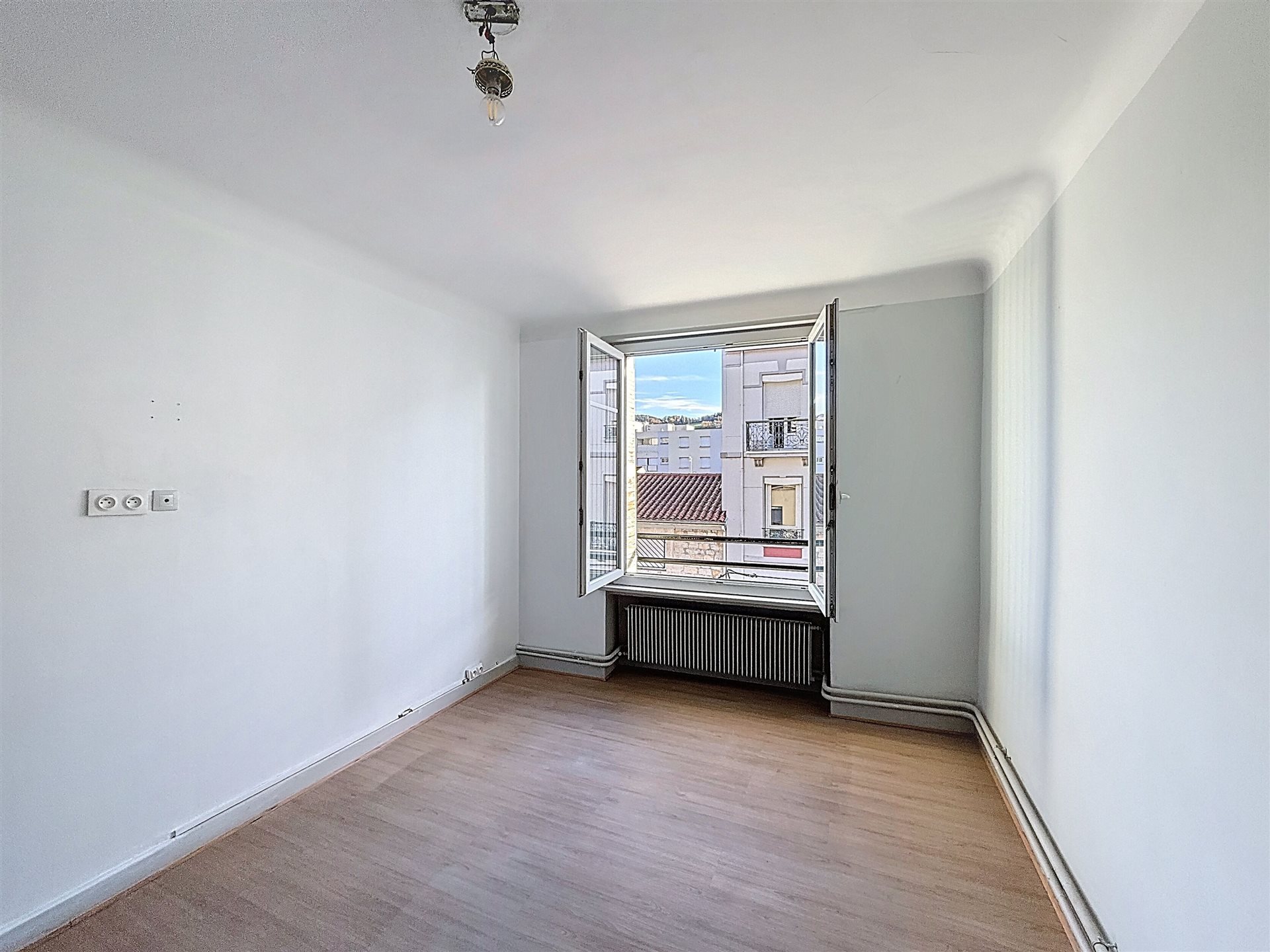 Appartement à vendre, 46m², Le Chambon-Feugerolles