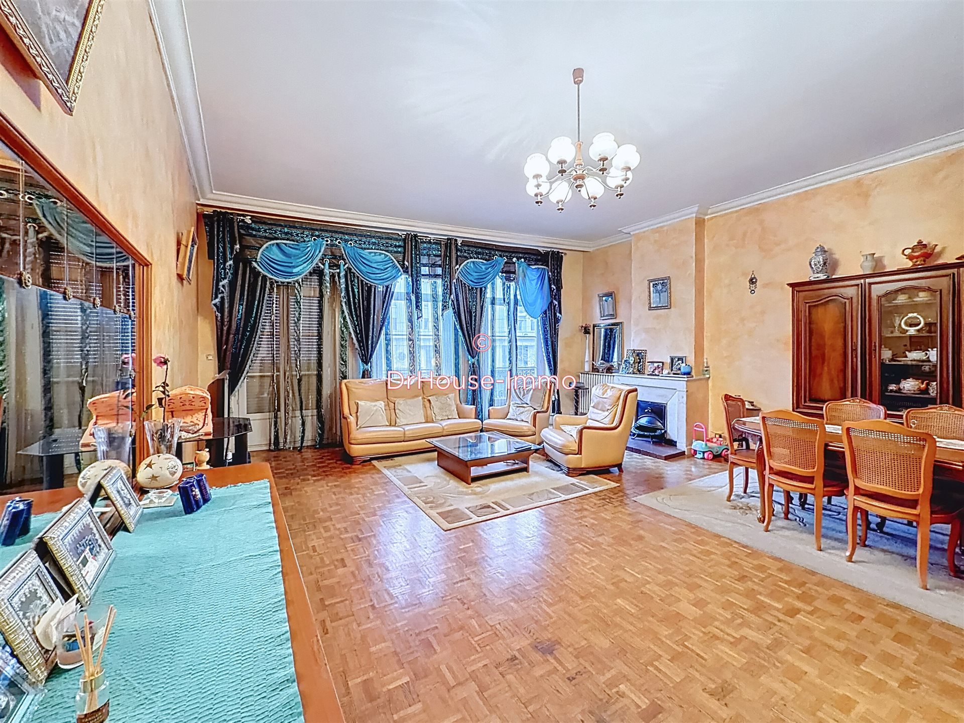 Appartement à vendre, 149m², Saint-Étienne