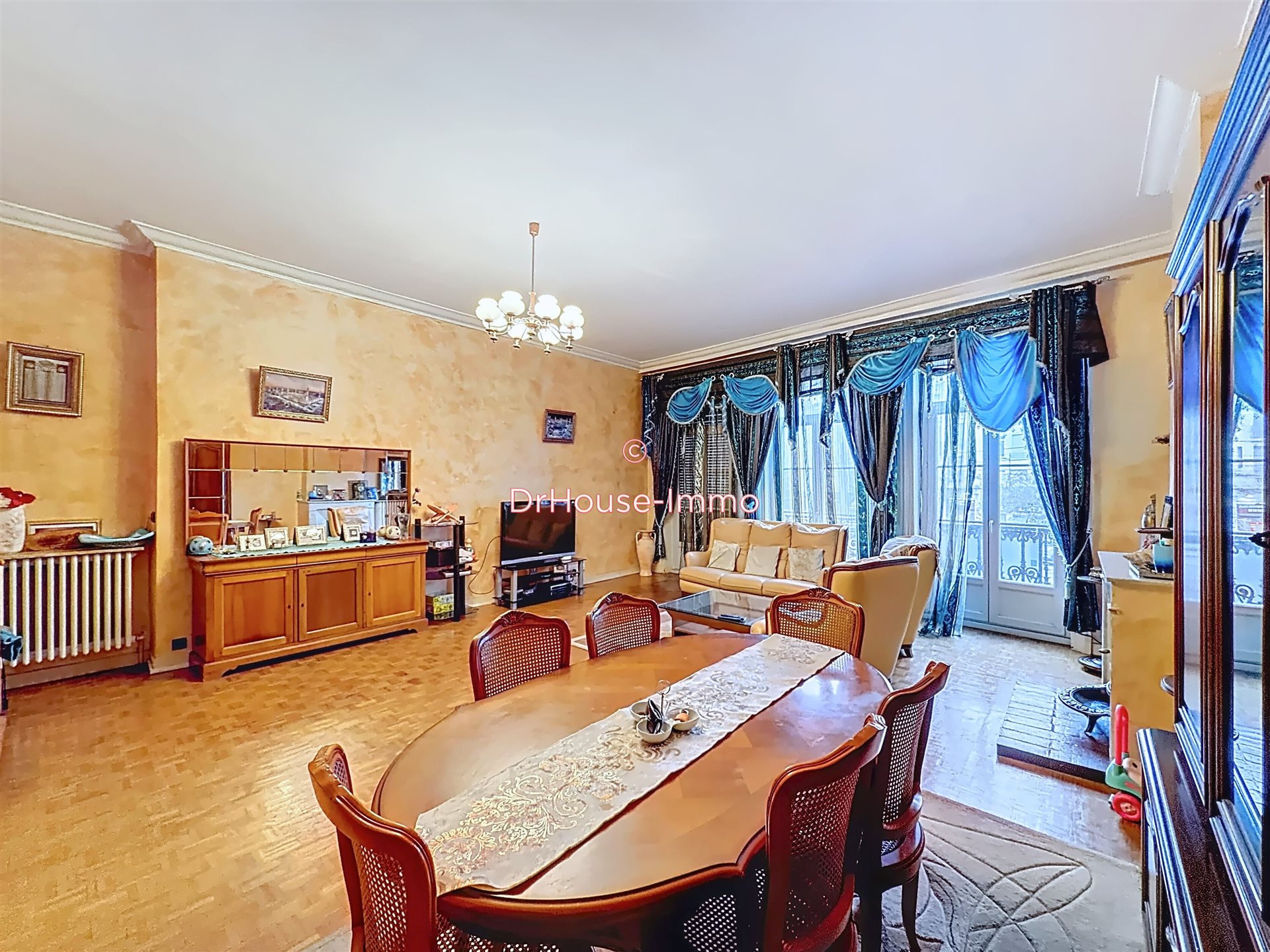 Appartement à vendre, 149m², Saint-Étienne