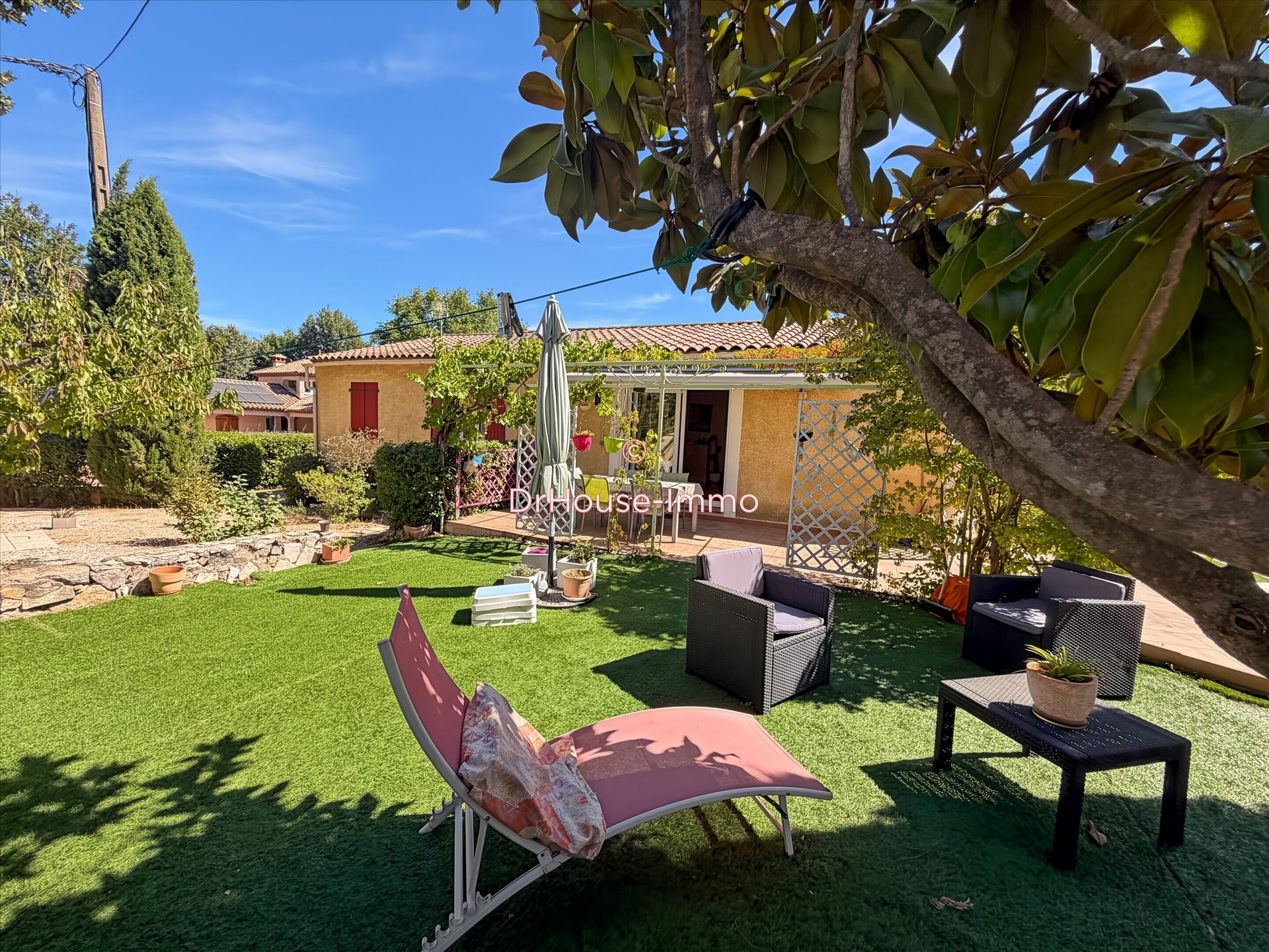 Maison à vendre, 101m², Brignoles