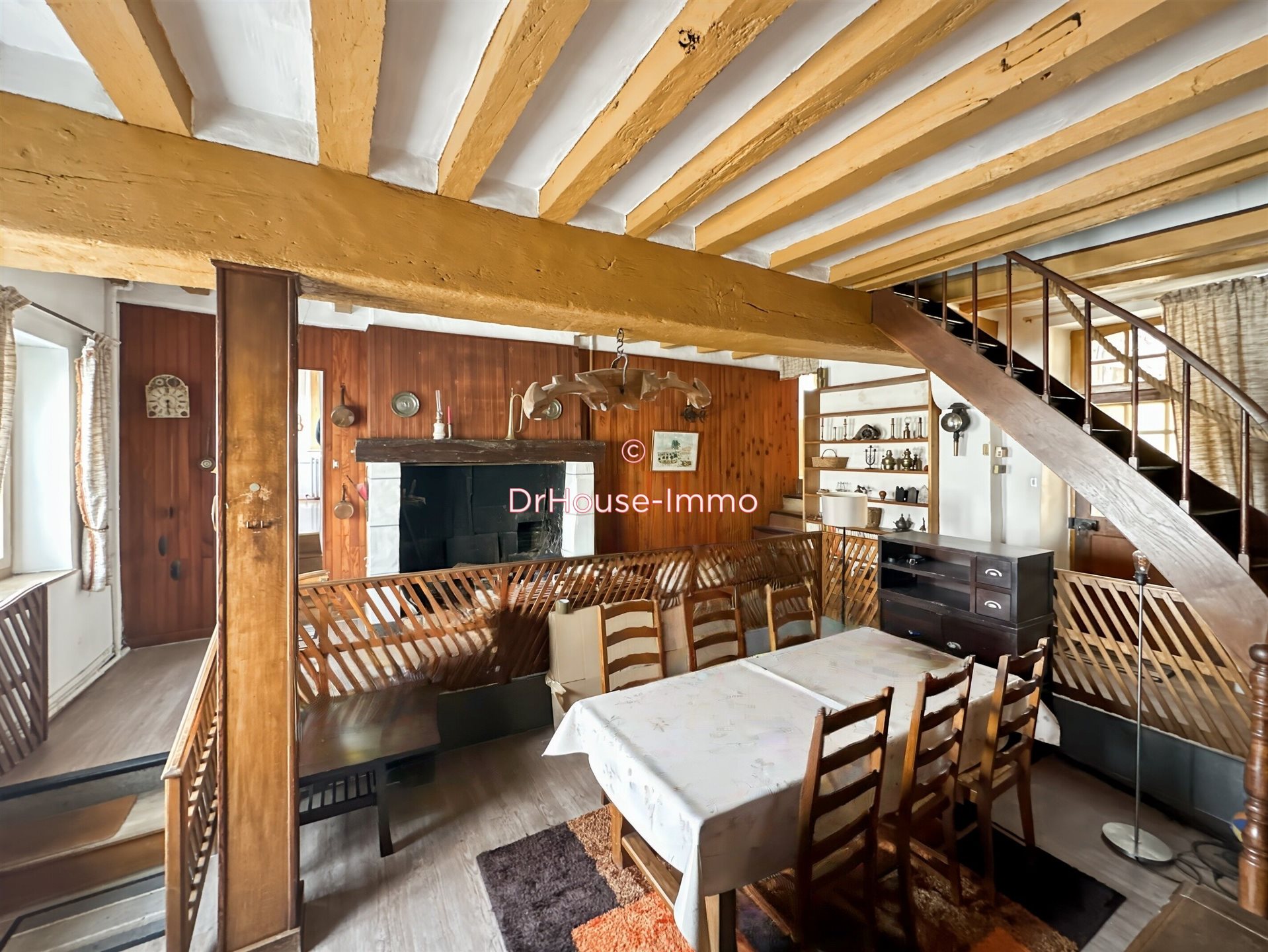Maison à vendre, 156m², Bellou-le-Trichard