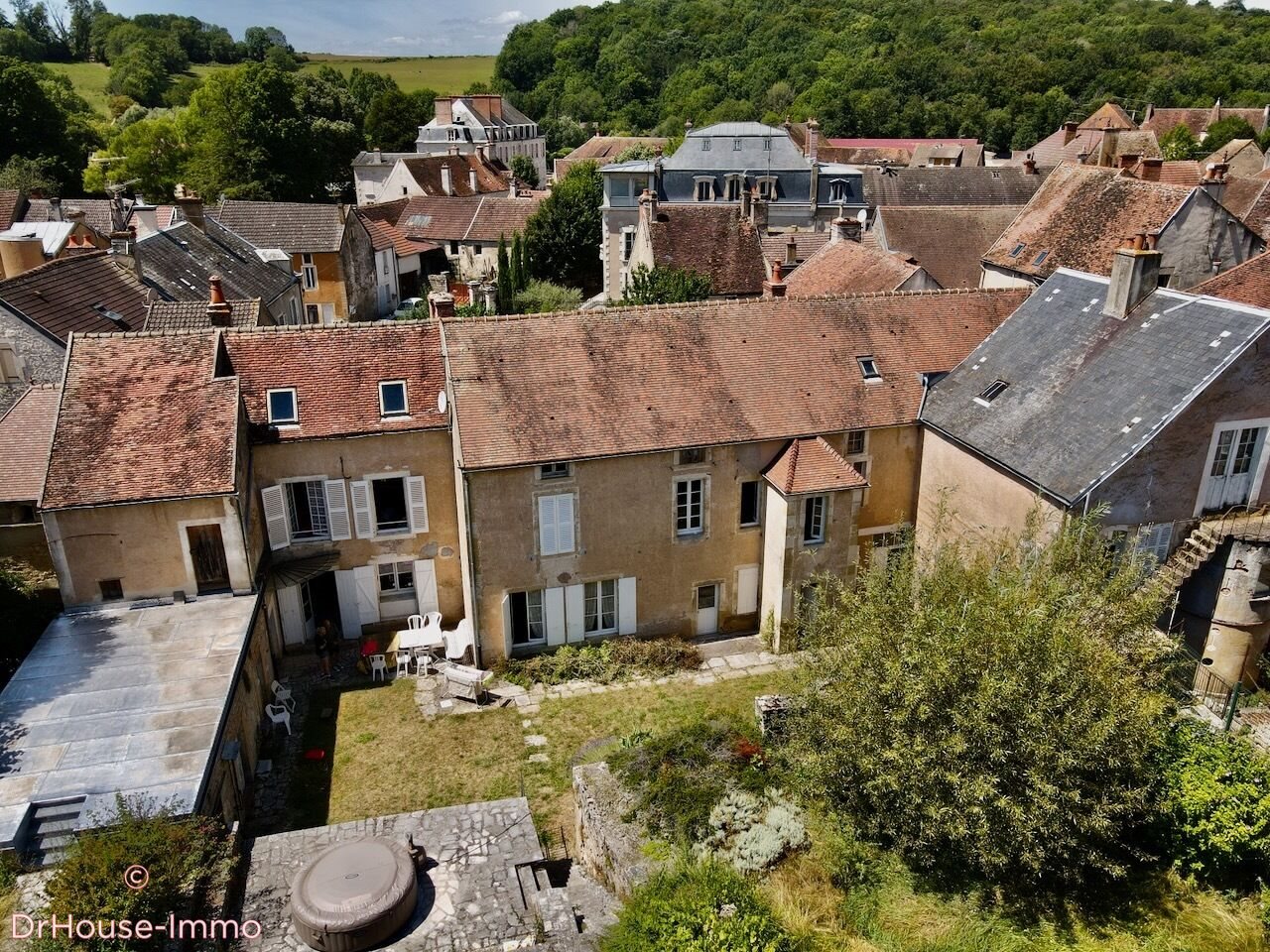 Maison à vendre, 252m², L'Isle-sur-Serein