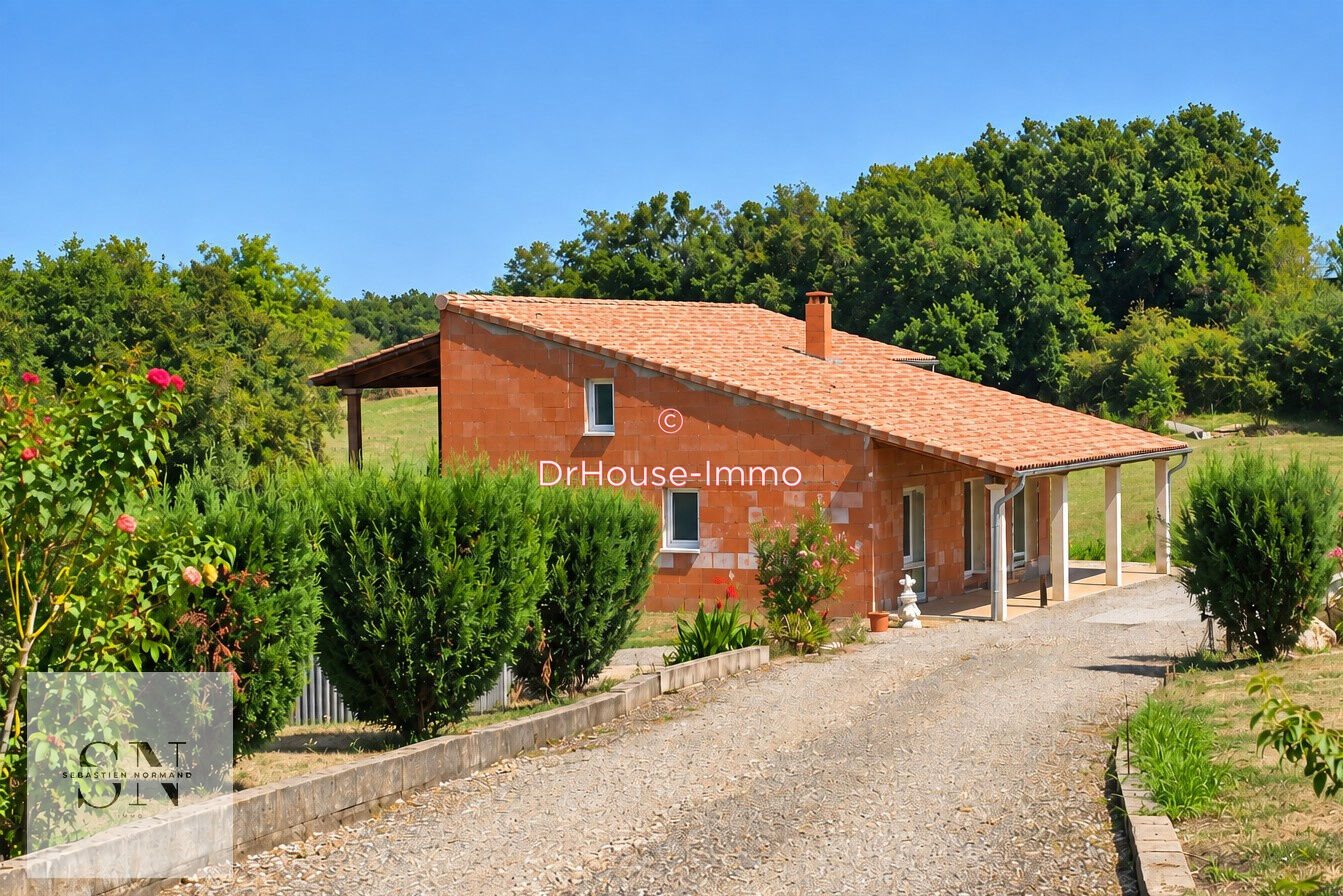 Maison à vendre, 165m², Saint-Caprais-de-Lerm