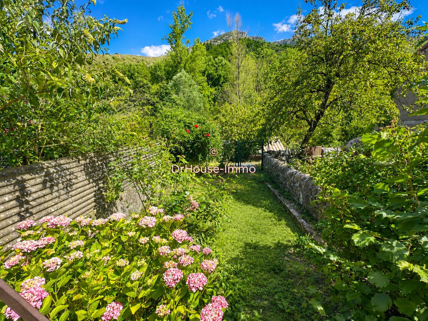 Maison à vendre, 84m², Mayres