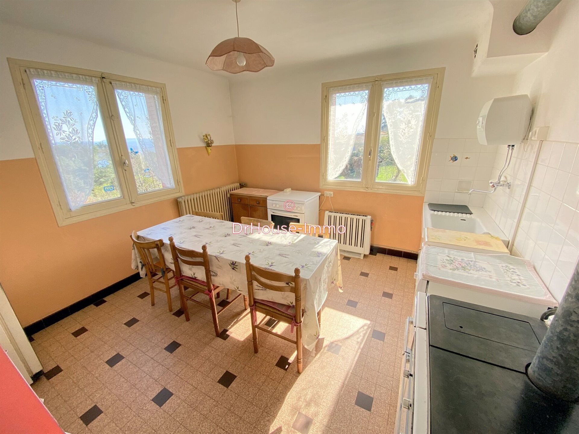 Maison à vendre, 121m², Aubenas