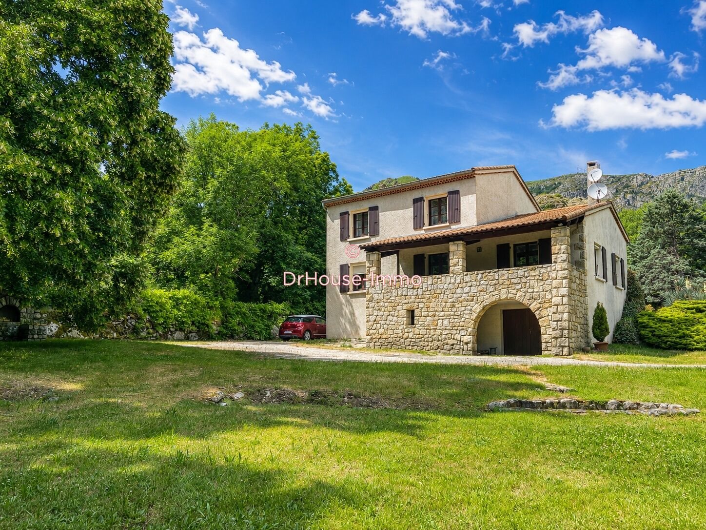 Maison à vendre, 132m², Mayres