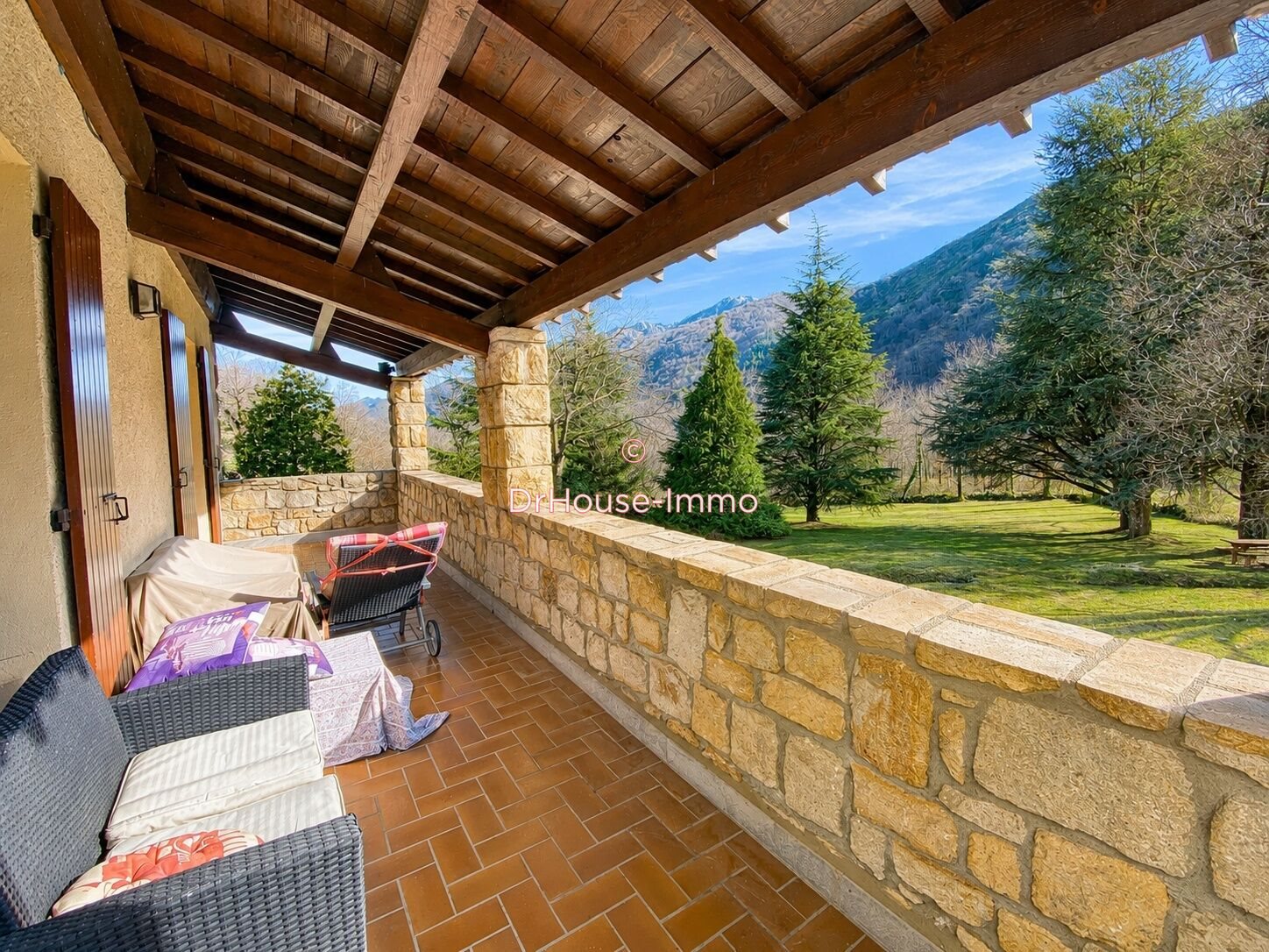 Maison à vendre, 132m², Mayres