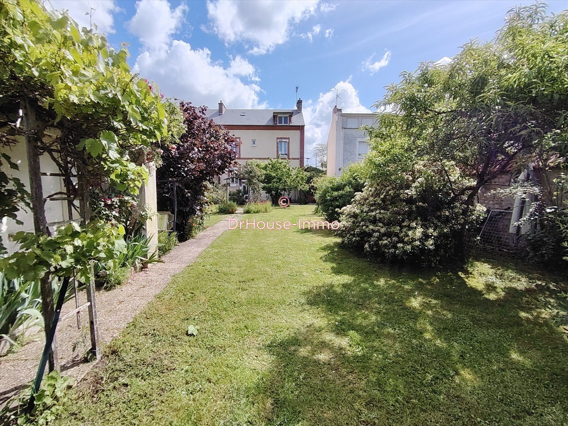 Maison à vendre, 173m², Saint-Pierre-lès-Nemours