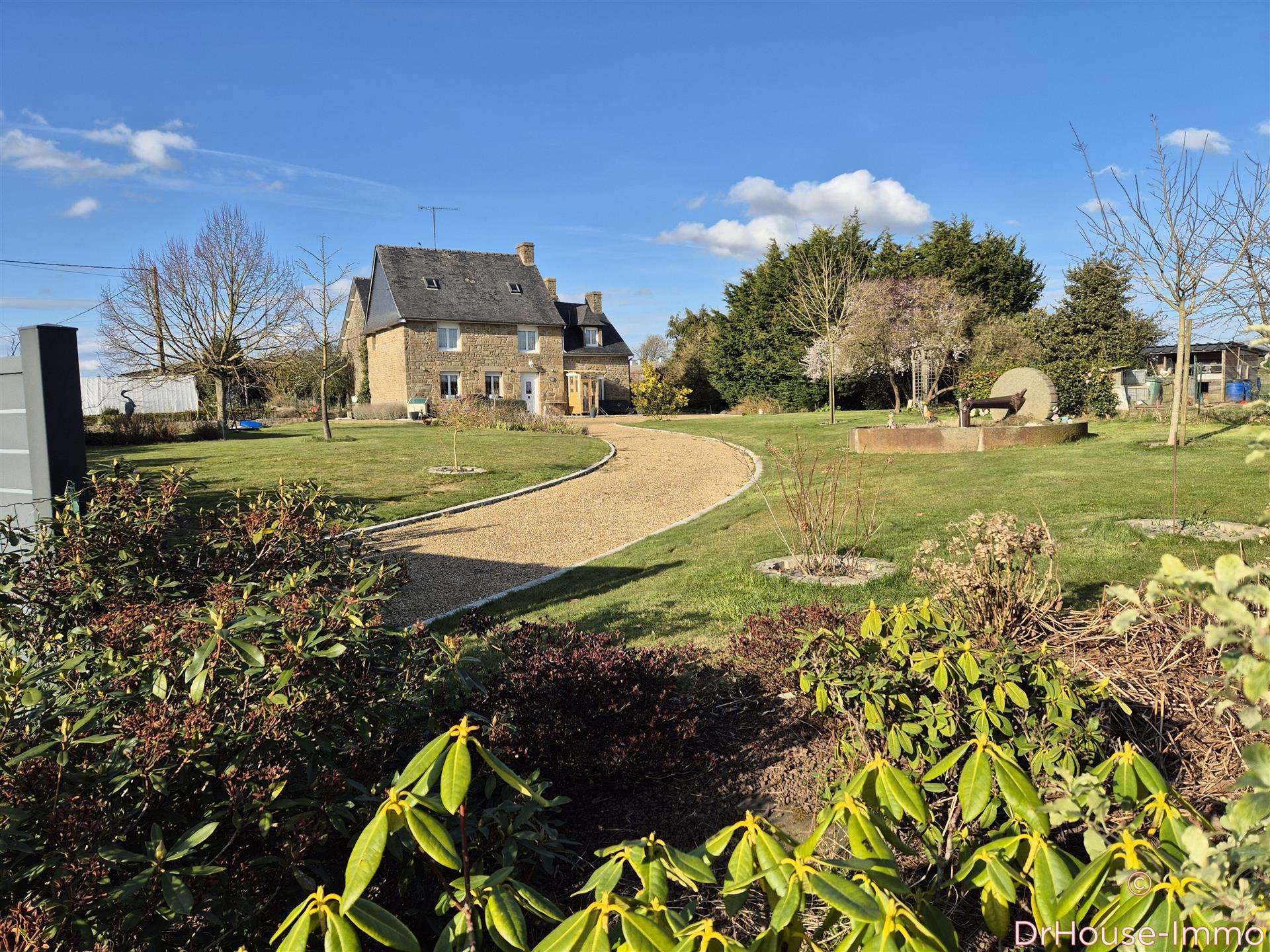 Maison à vendre, 201m², Gorron