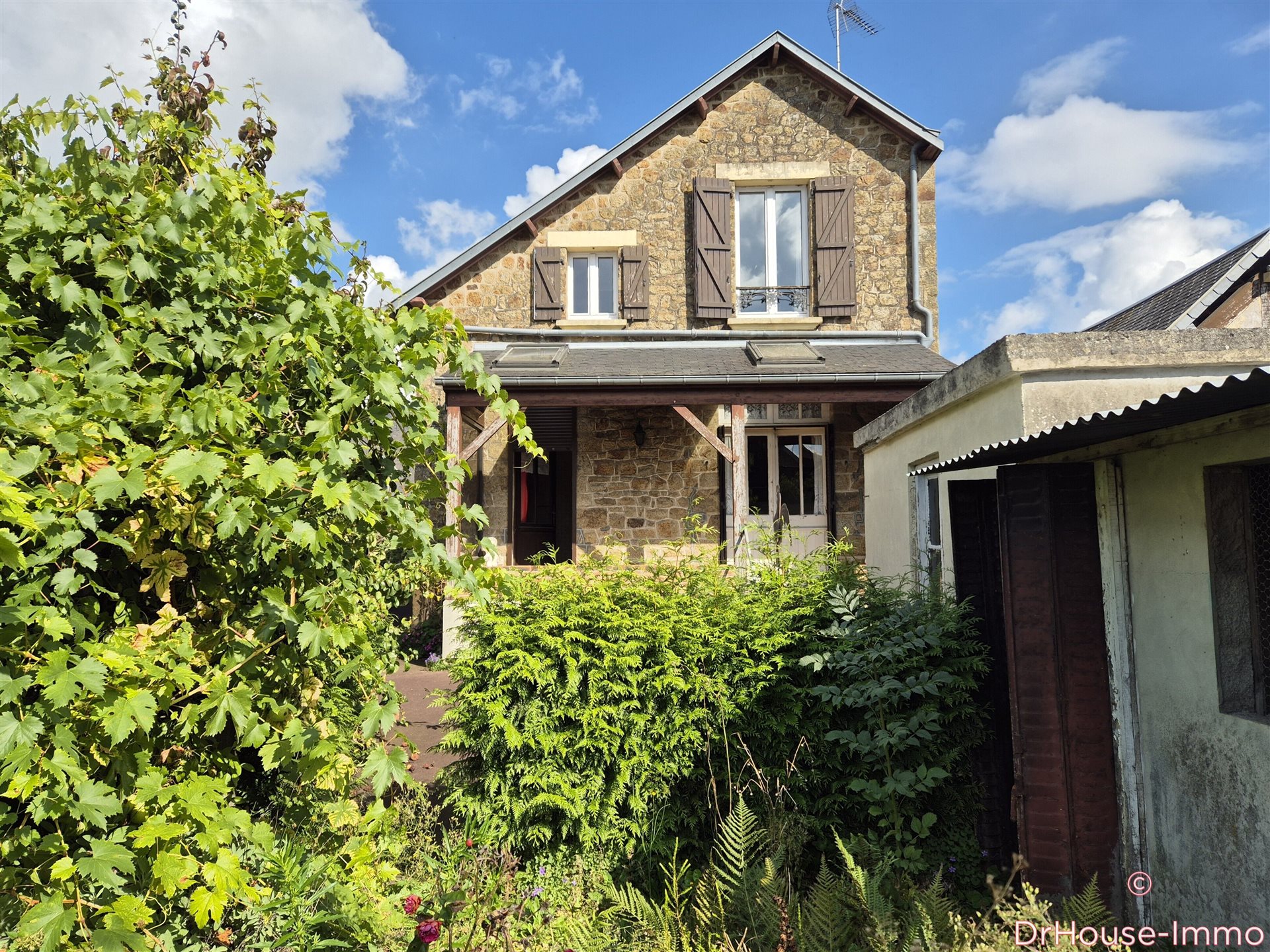 Maison à vendre, 61m², Saint-Hilaire-du-Harcouët