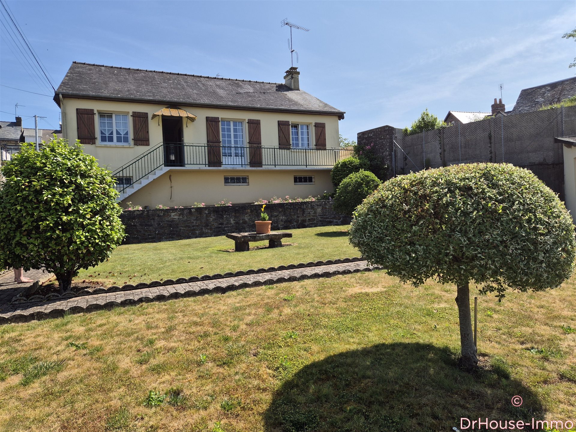 Maison à vendre, 75m², Gorron