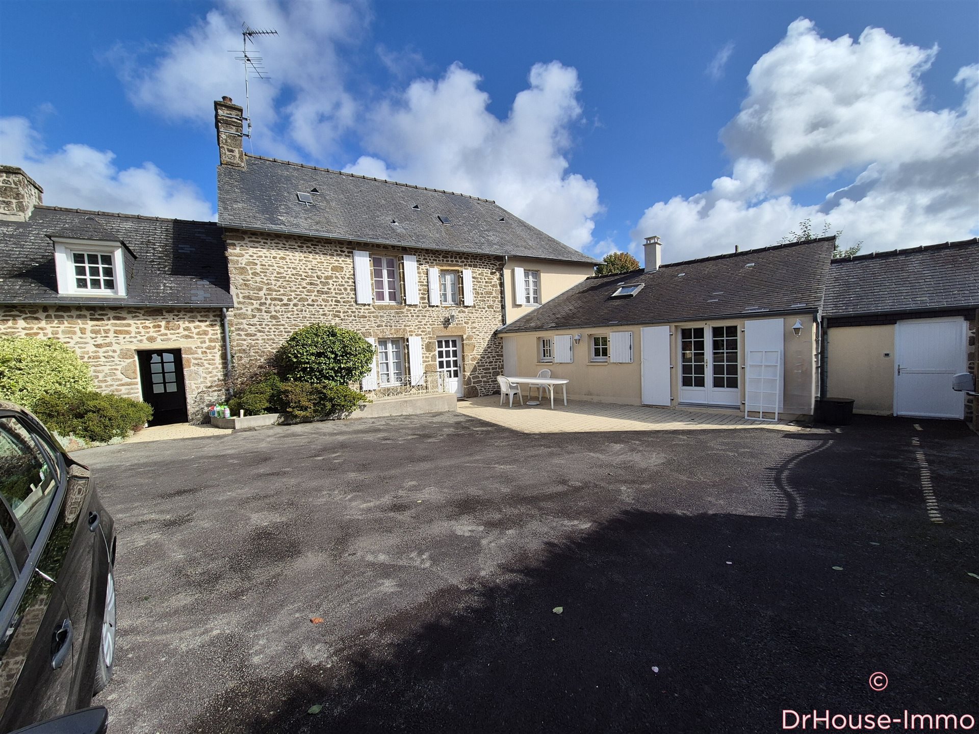 Maison à vendre, 121m², Gorron
